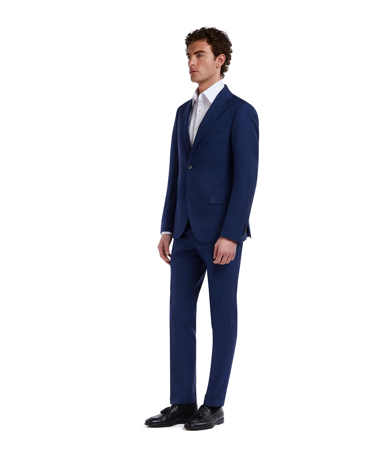 Men's navy blue tailored suit, made of high-quality fabric, featuring a modern fit and matching trousers.