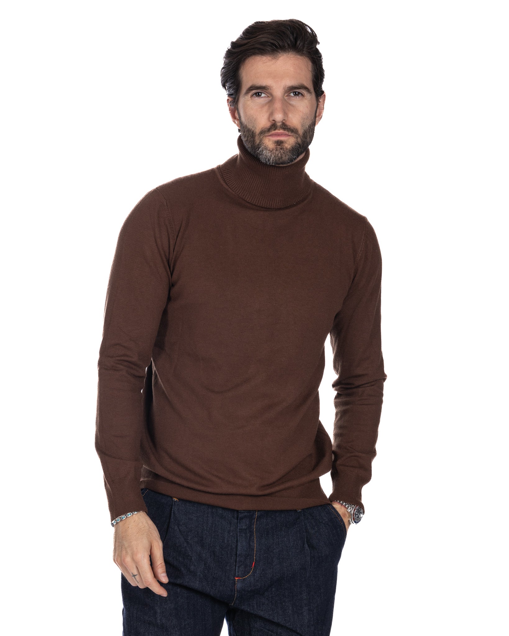 Basic dark brown turtleneck