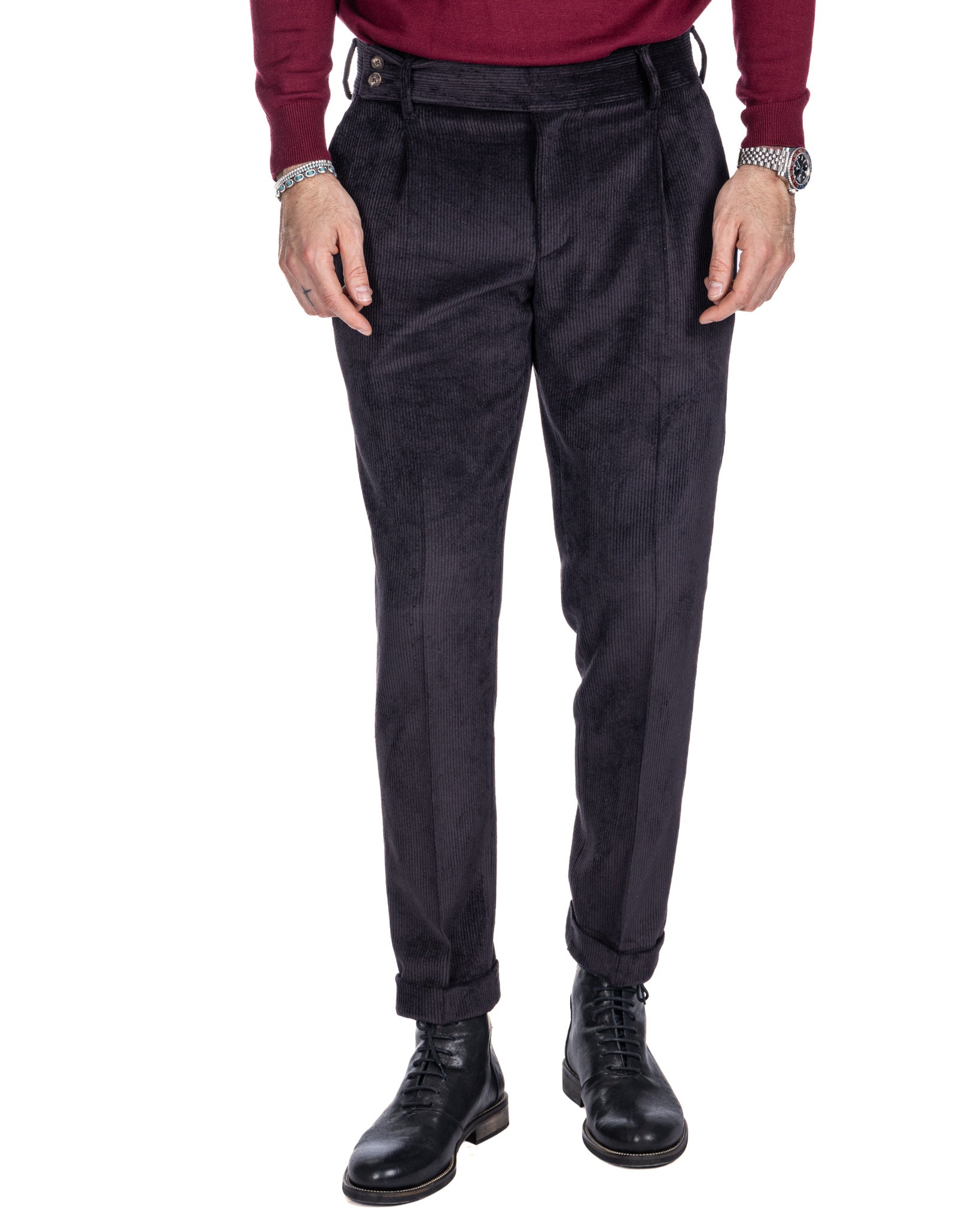 Italian - black high-waisted velvet trousers