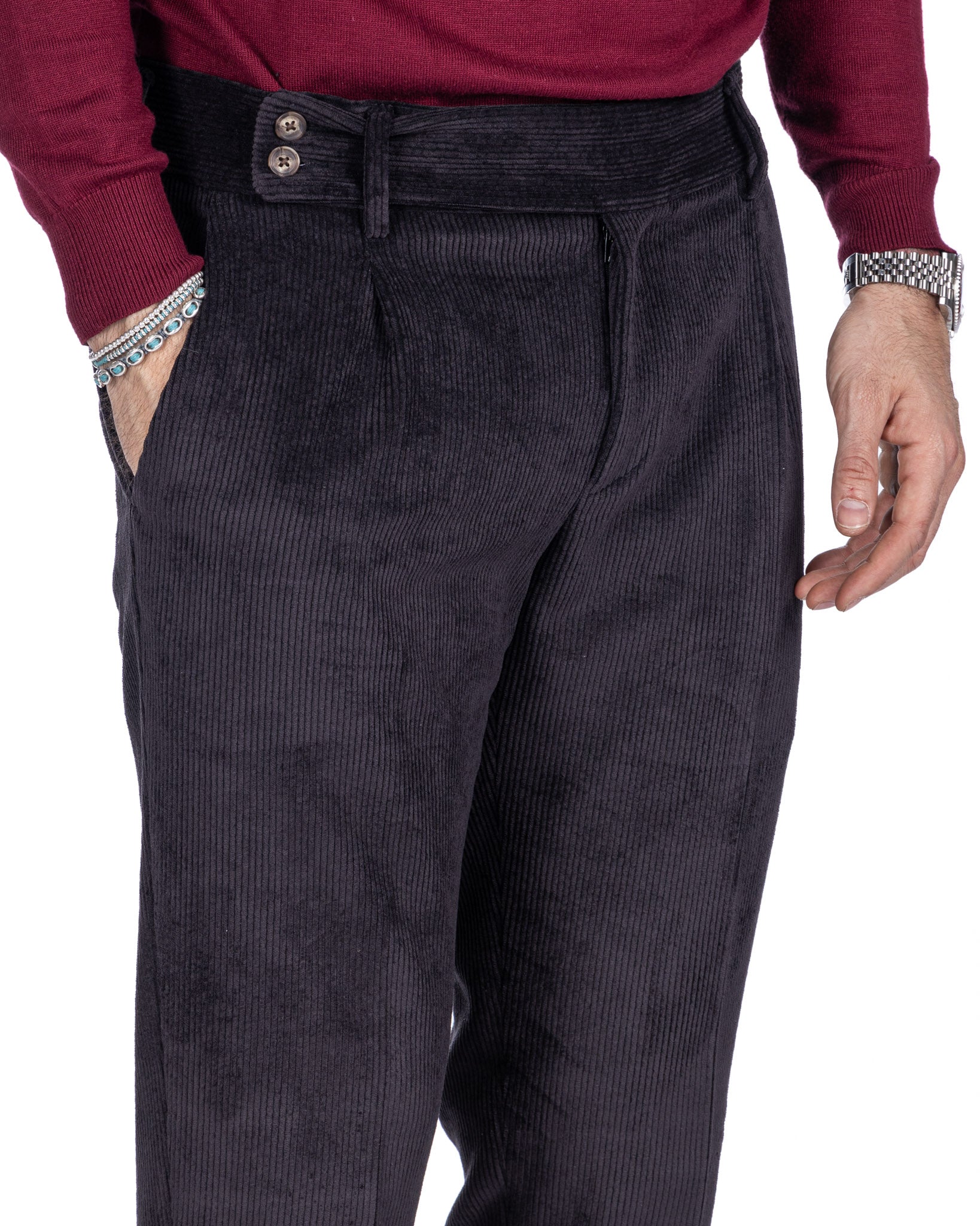 Italian - black high-waisted velvet trousers