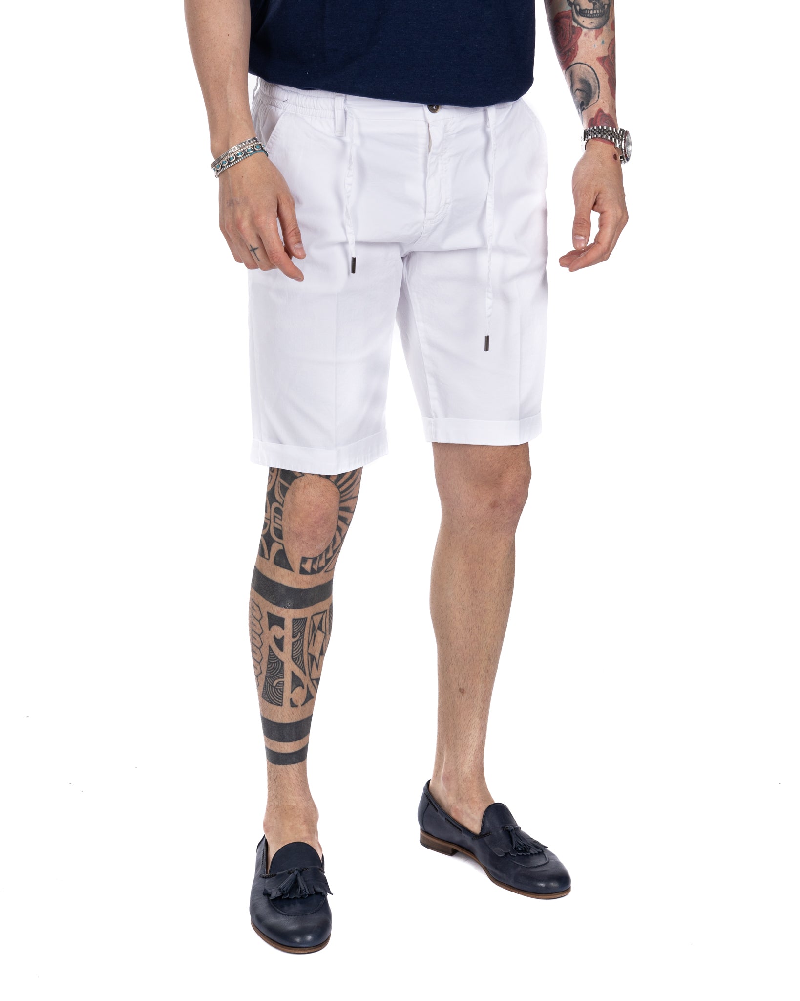 Barbuda - white cotton Bermuda shorts