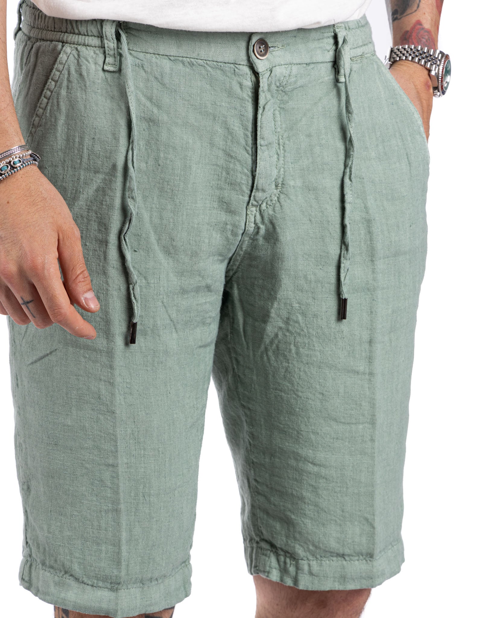 Saint Martin - green pure linen Bermuda shorts