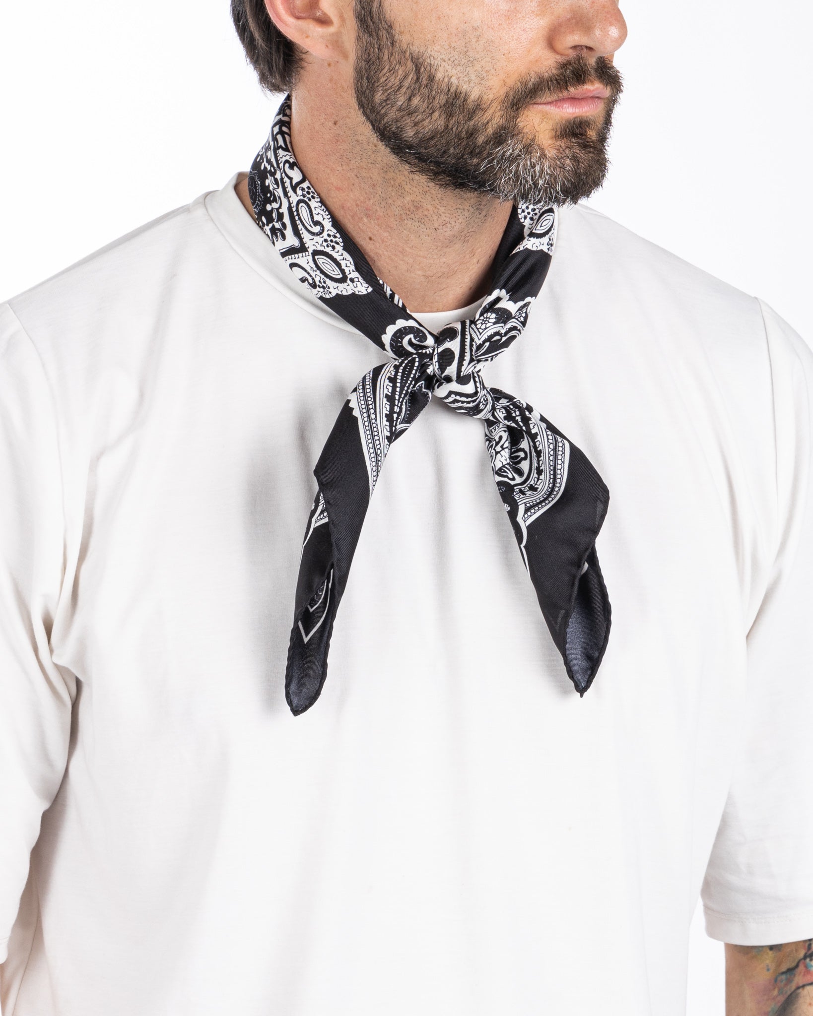 Silk scarf - black pattern