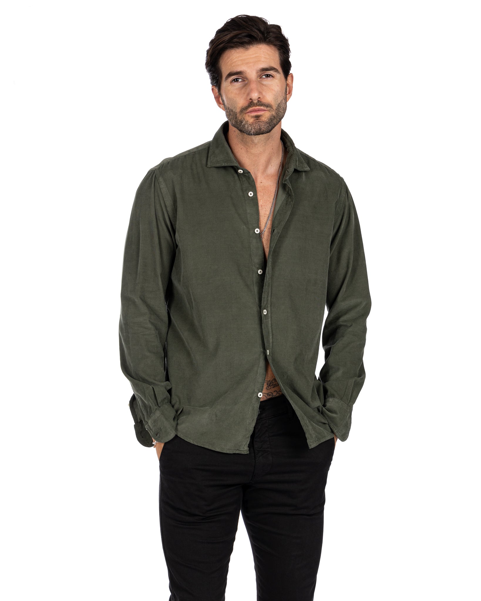 Vega - military shirt in thousand-stripe velvet