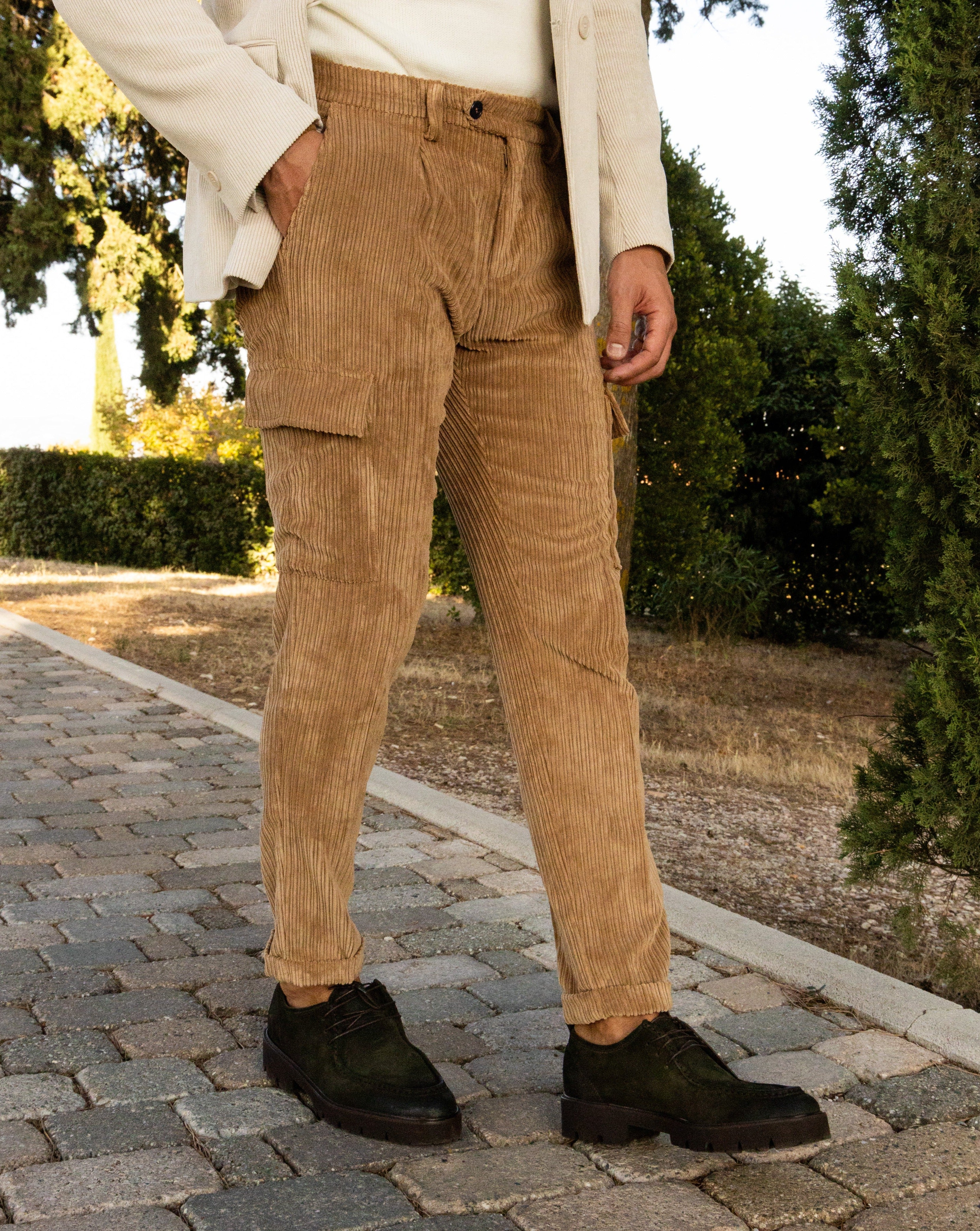Hamburg - camel velvet cargo trousers