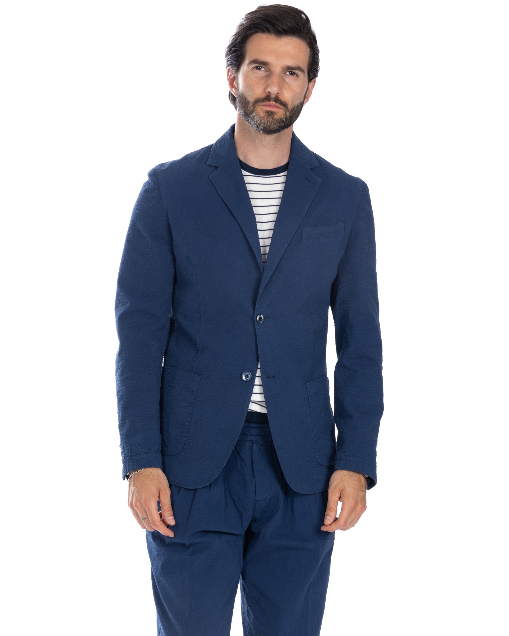 Adro - veste bleue en relief