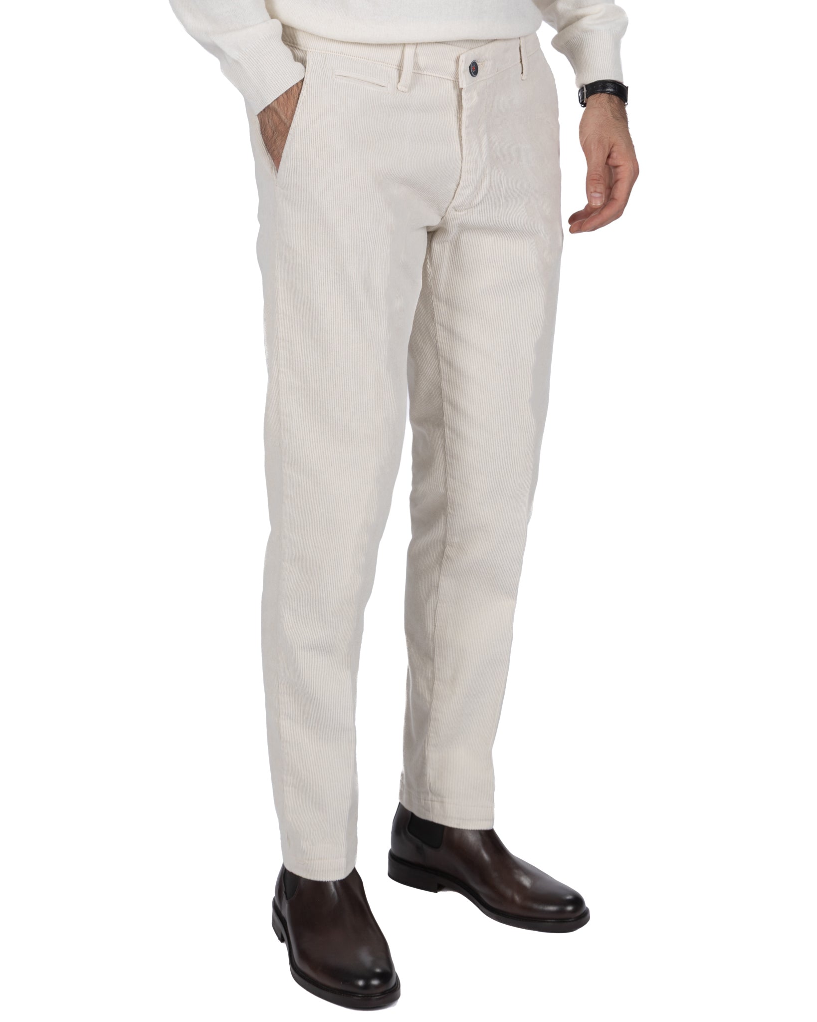 Harlan trousers in cream velvet