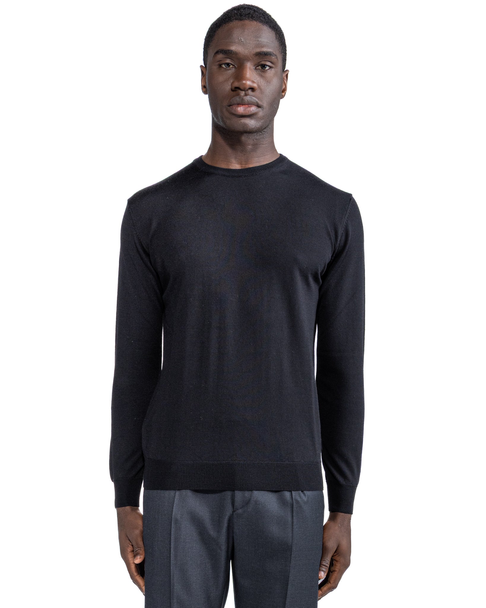 Furore crewneck in black Tollegno merino wool