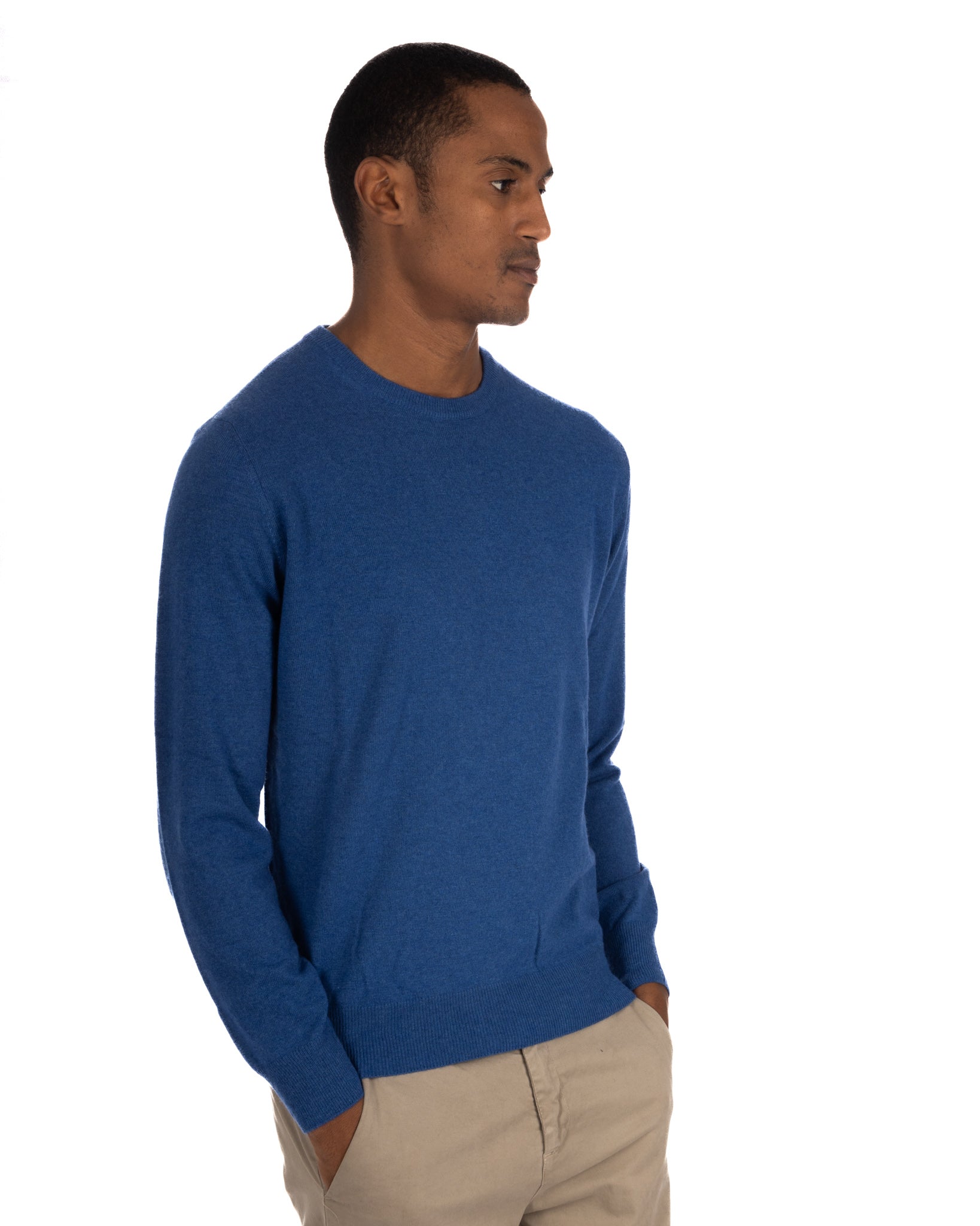 Dustin - crew neck sweater in avion cashmere blend