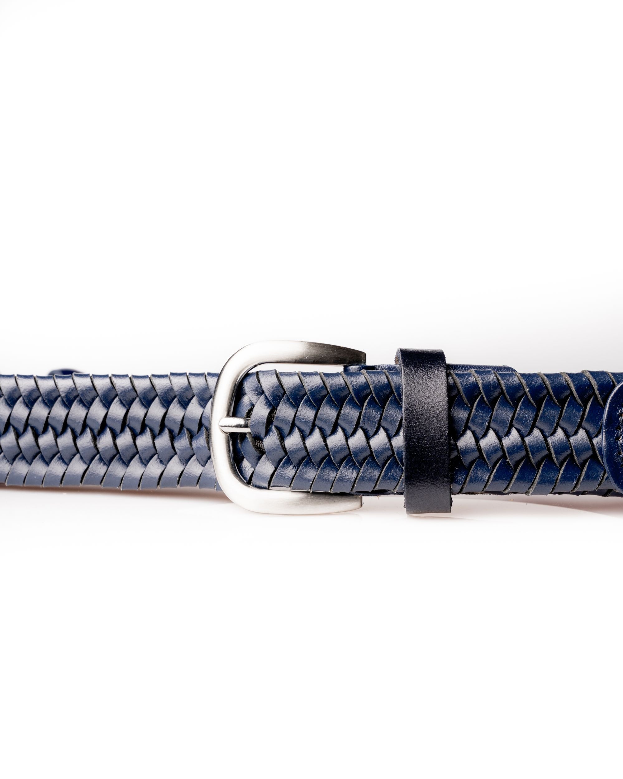 MEDIUM BLUE WEAVING LEATHER BELT