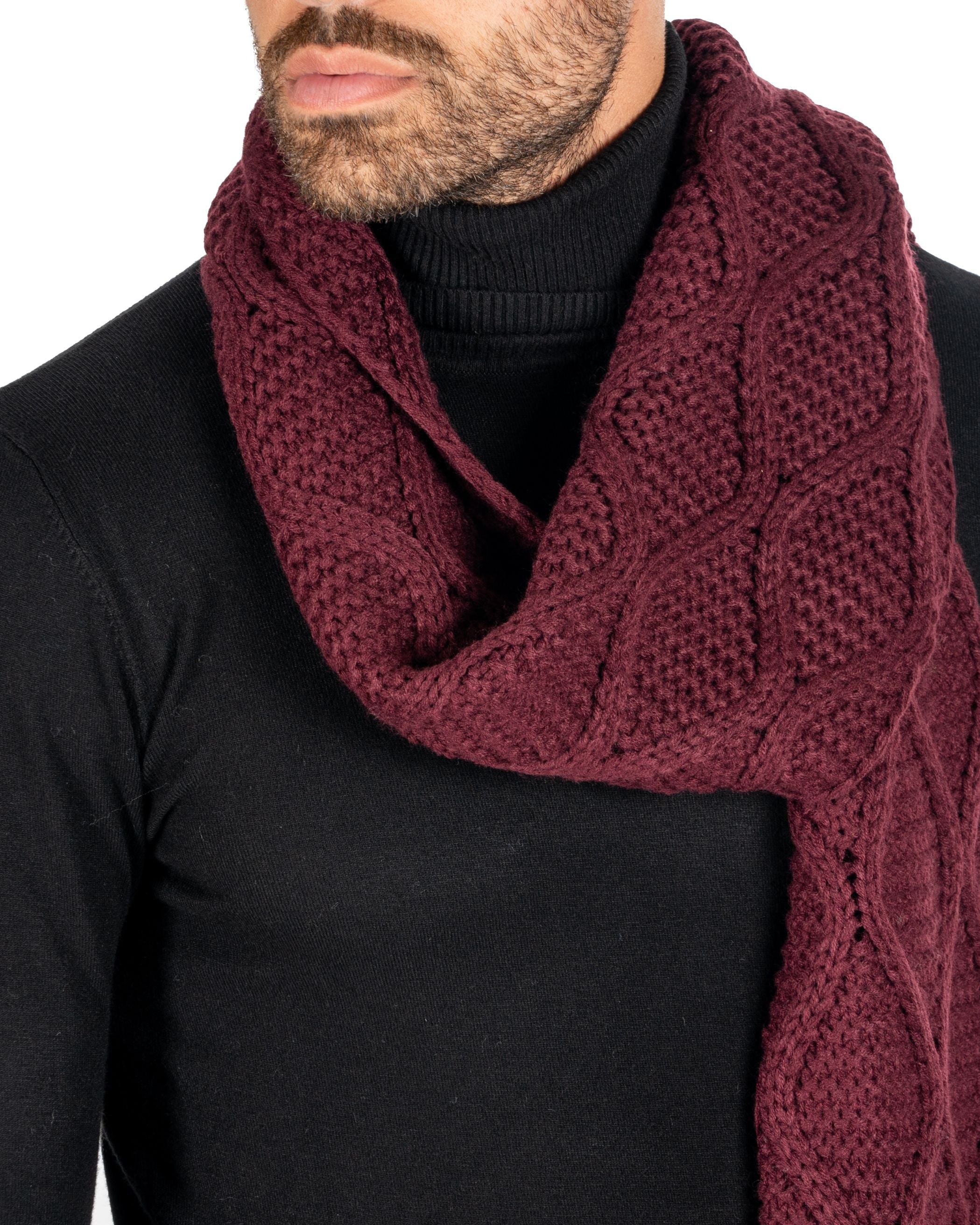 HEAVY SCARF BORDEAUX WITH BRAIDS PATTERN