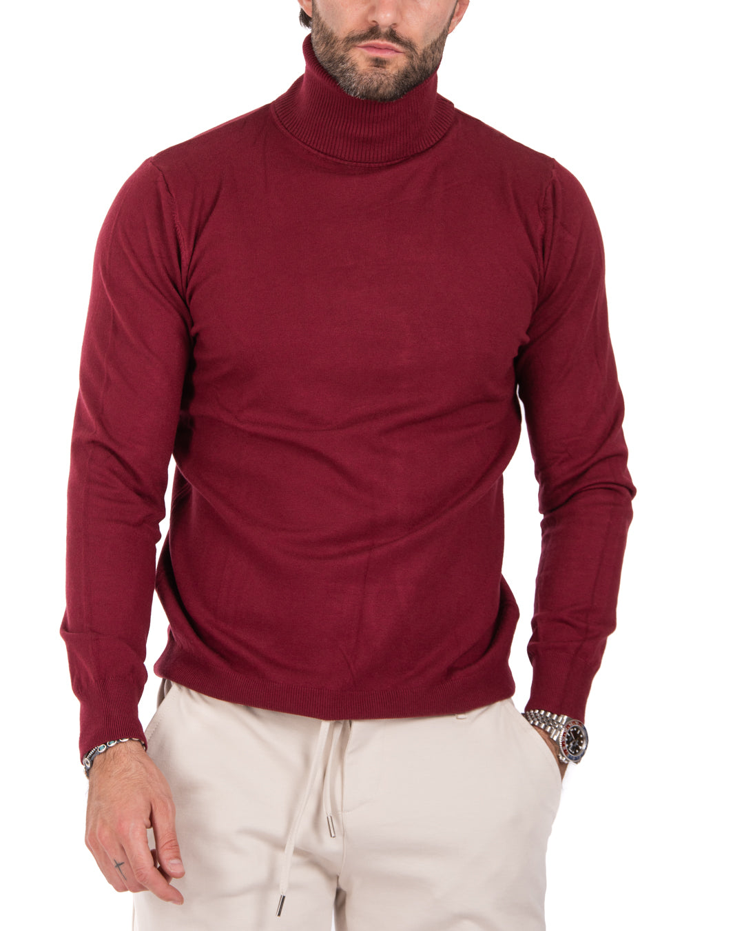 Basic burgundy turtleneck
