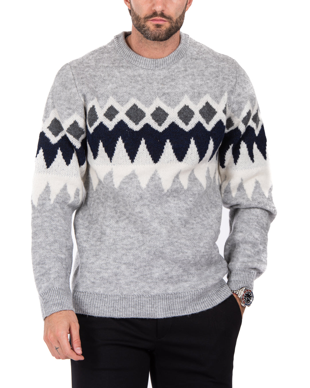 Marken - sweater with gray and blue pattern