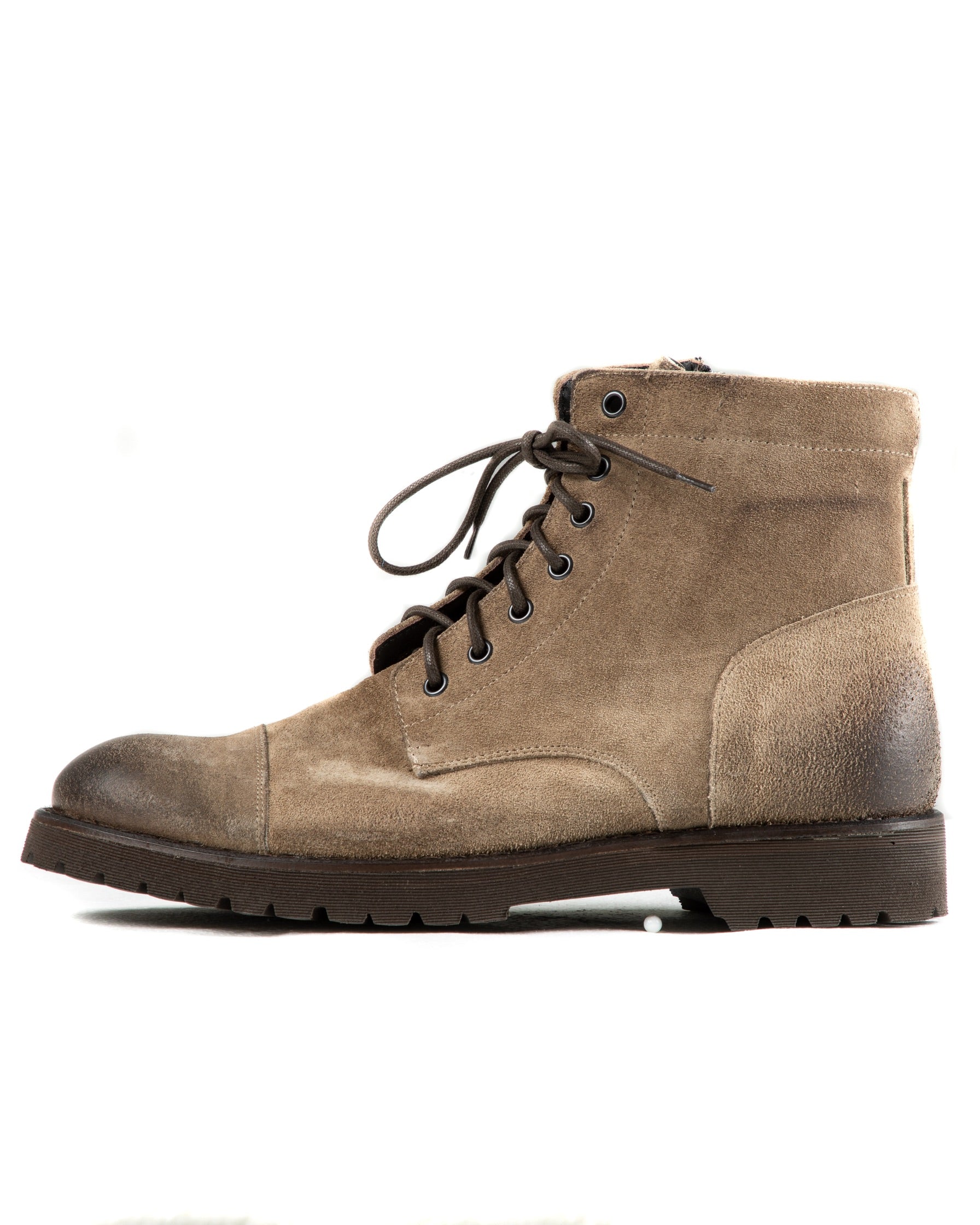 Z01 - BEIGE SUEDE BOOTS WITH ZIP