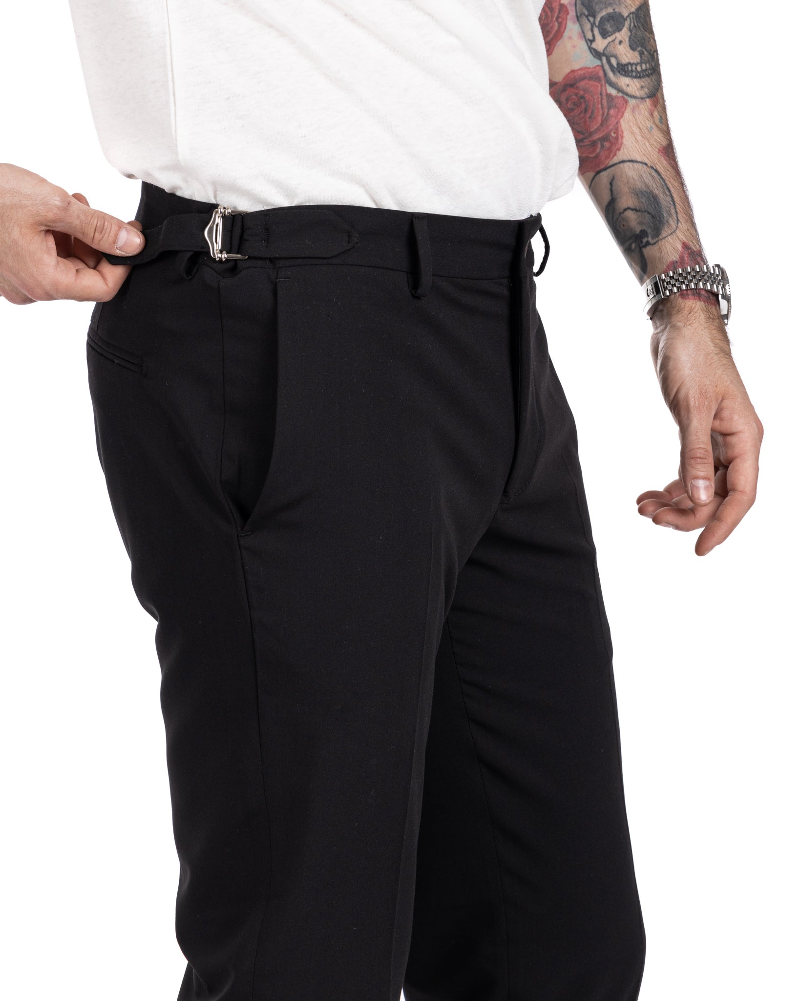 Trani - pantalon noir à boucles