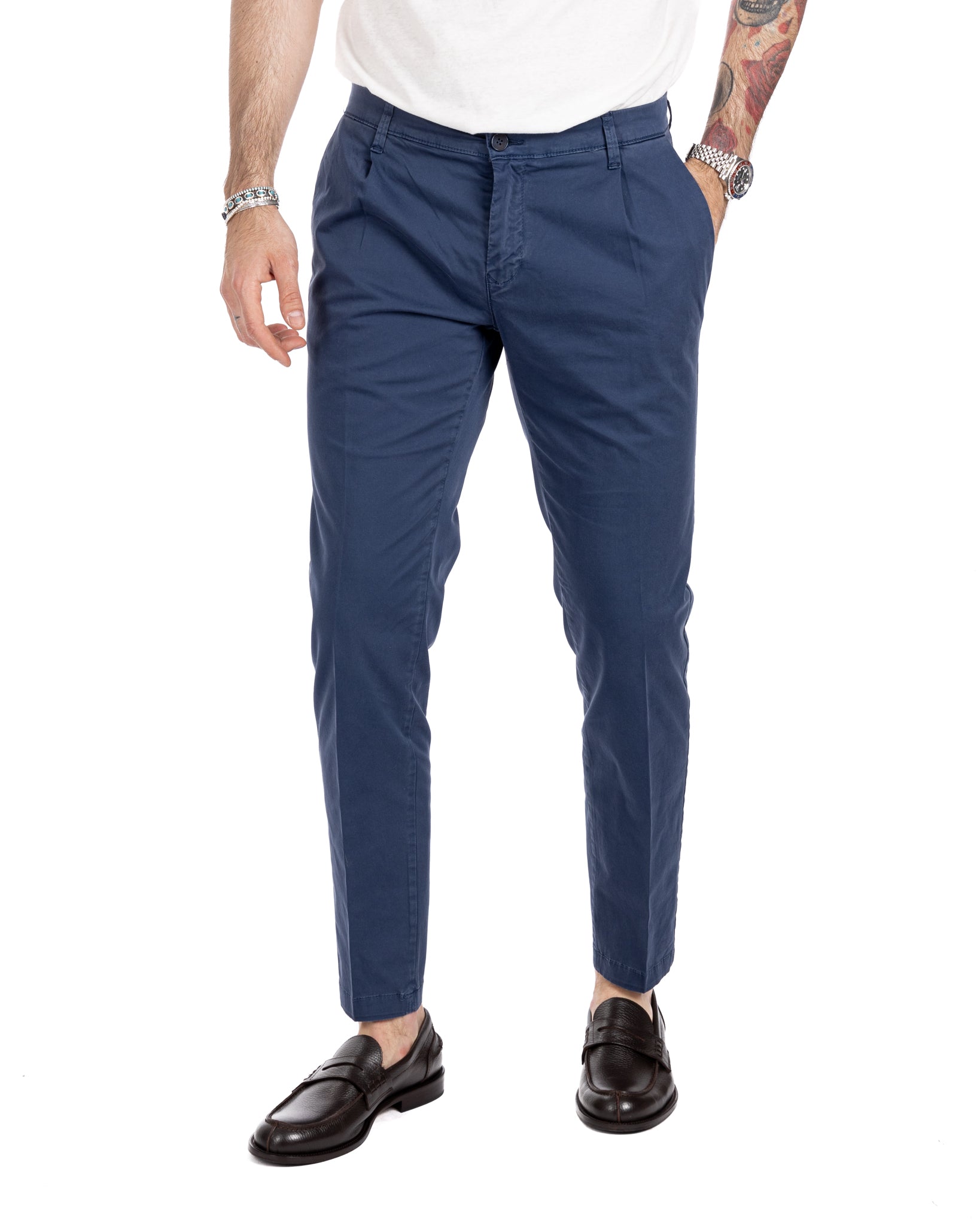 Miles - trousers with blue pleats