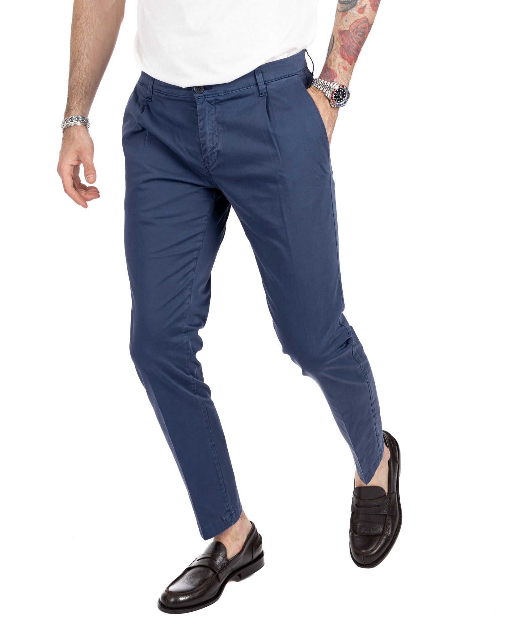 Miles - trousers with blue pleats