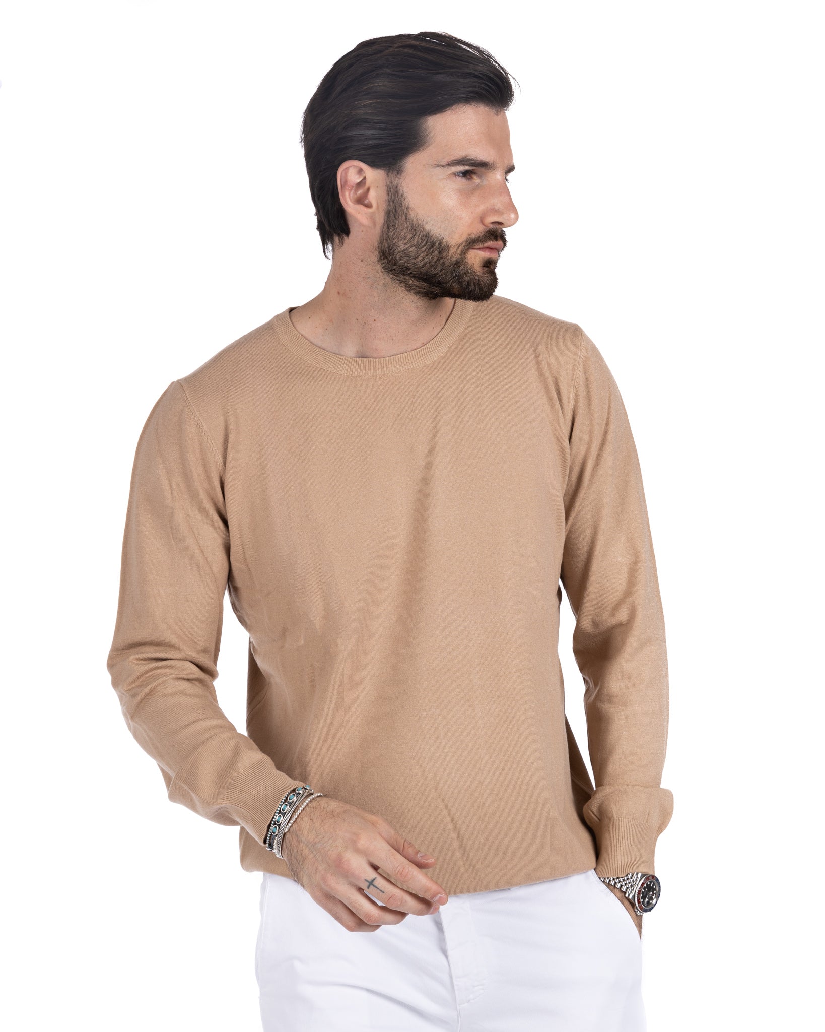 Basic beige crewneck