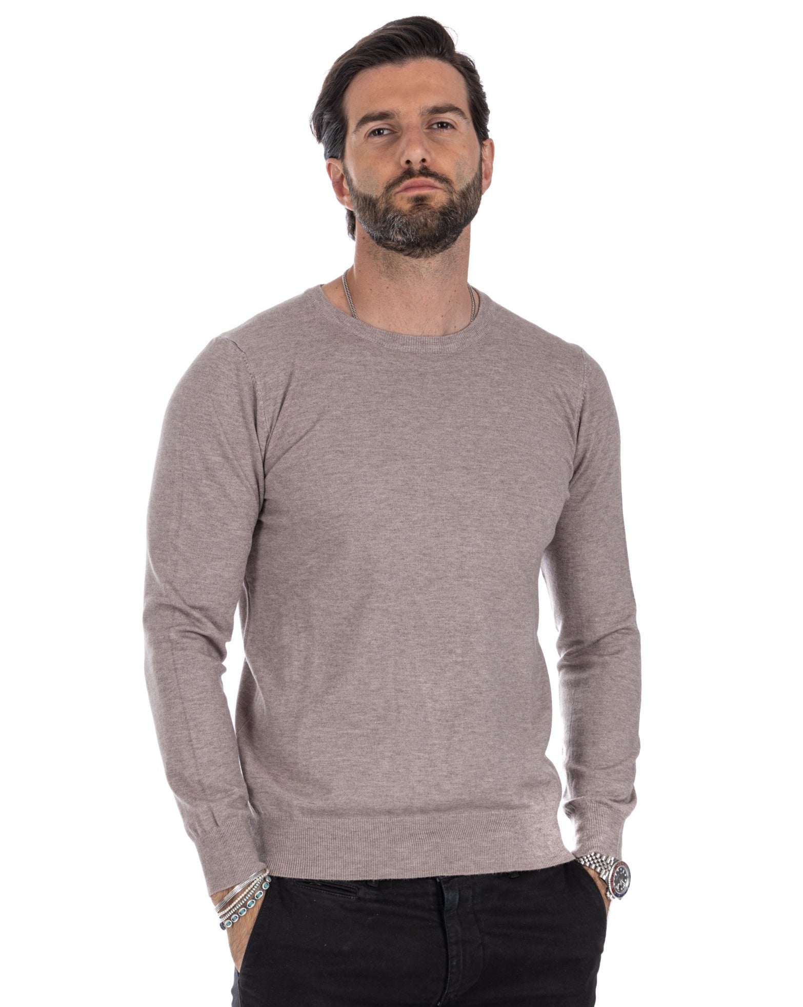 Basic khaki crewneck