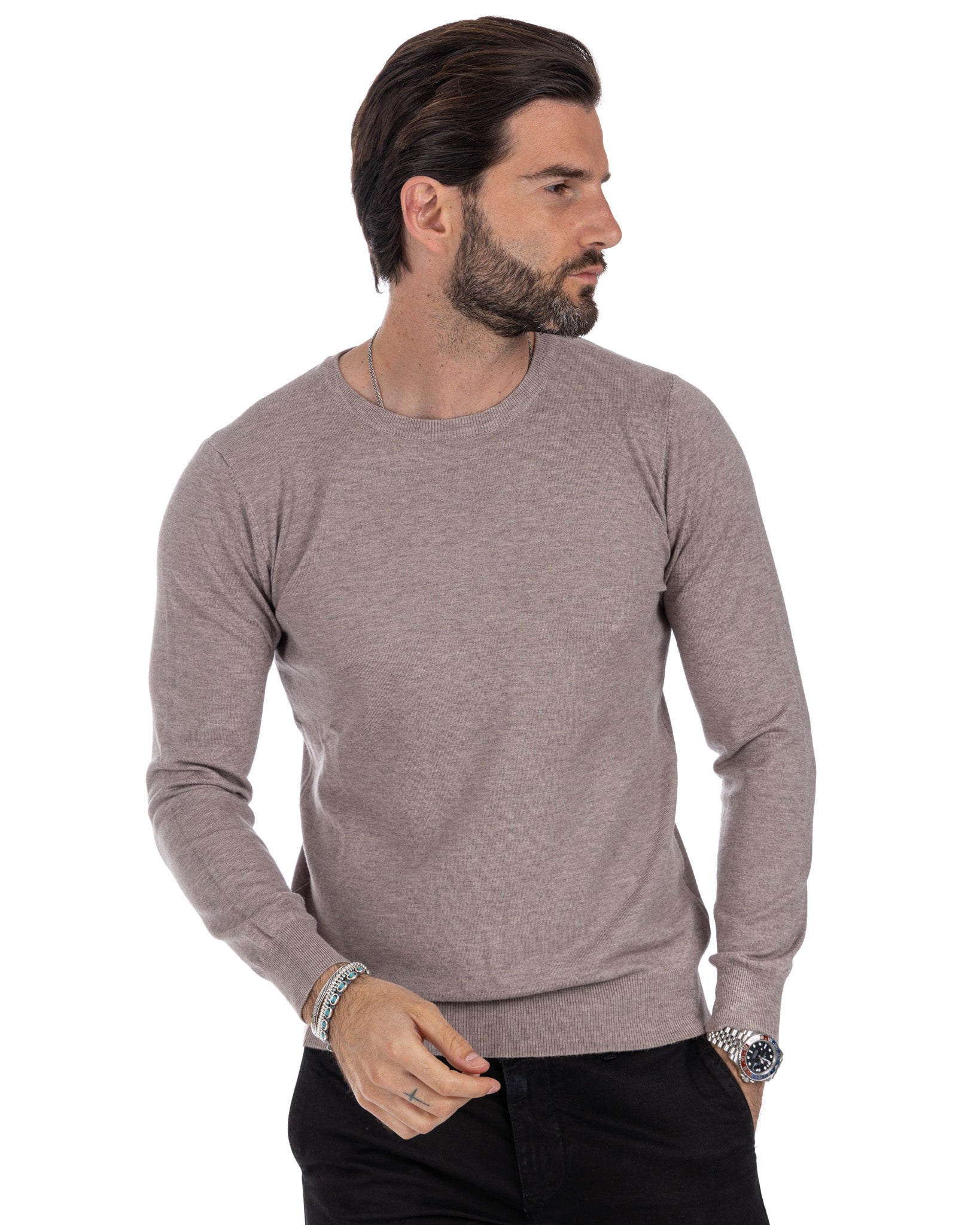 Basic khaki crewneck
