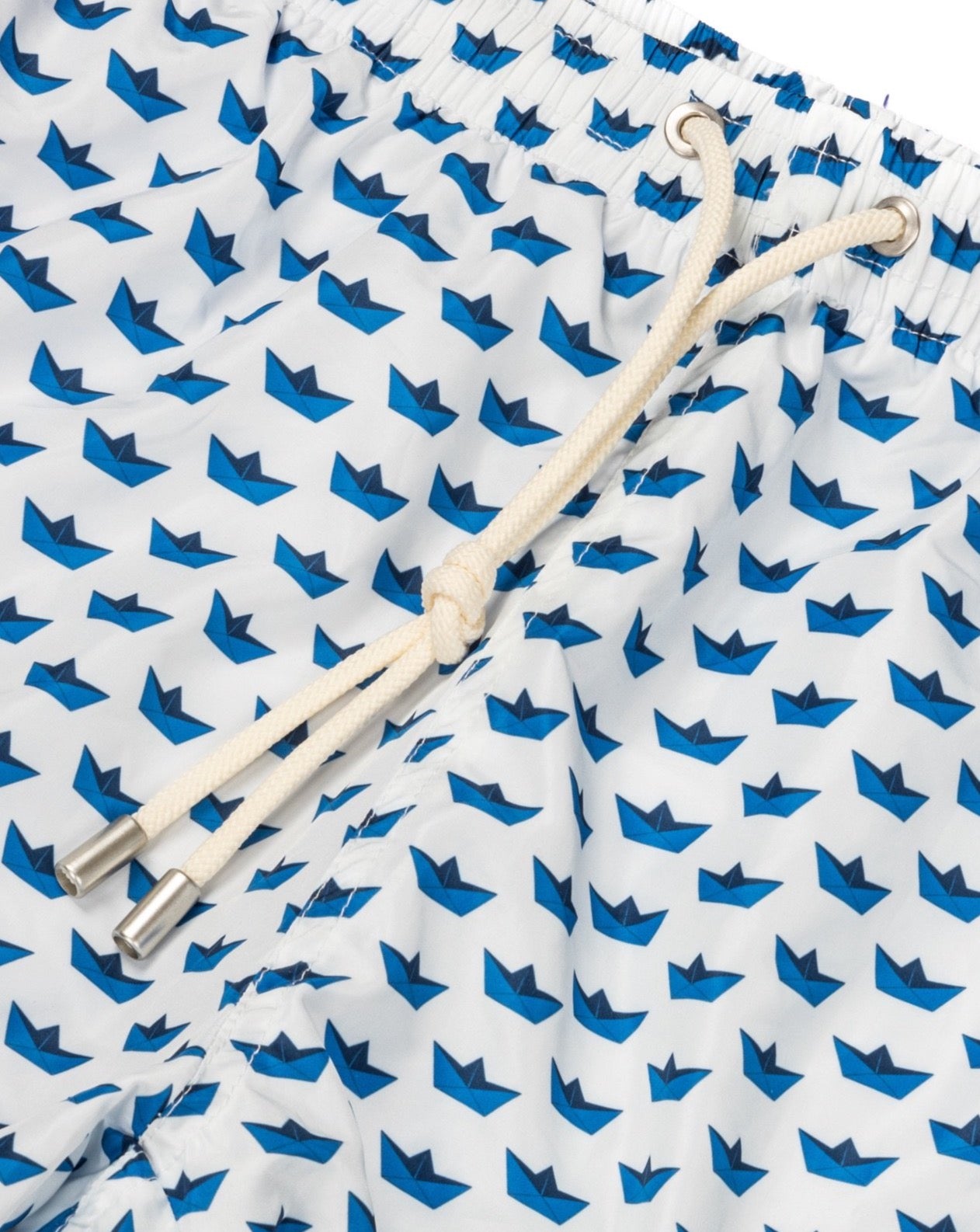 WHITE SWIMSUIT WITH BLUE BOATS