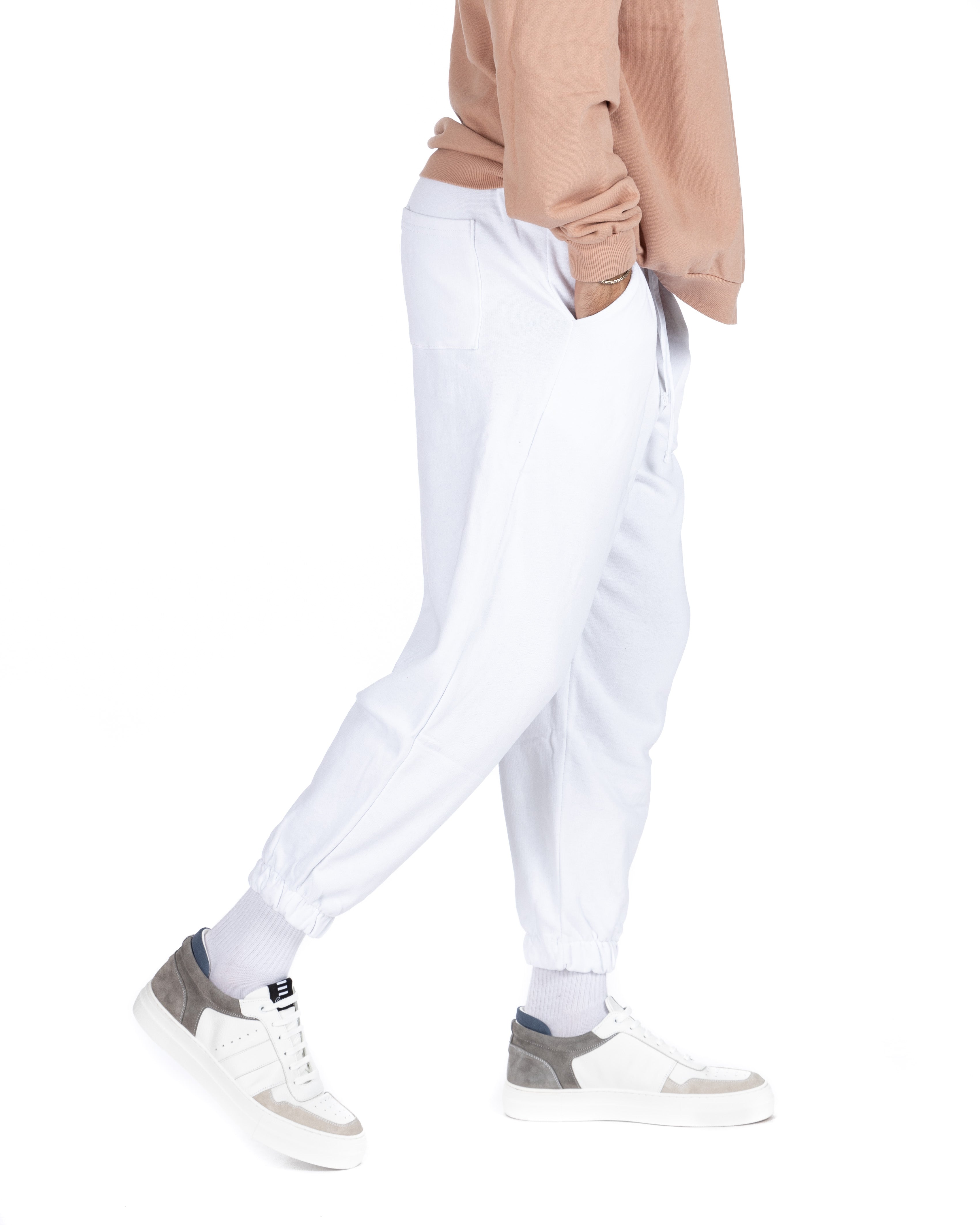 YOKOHAMA - OVERSIZED WHITE FLEECE TRACKSUIT