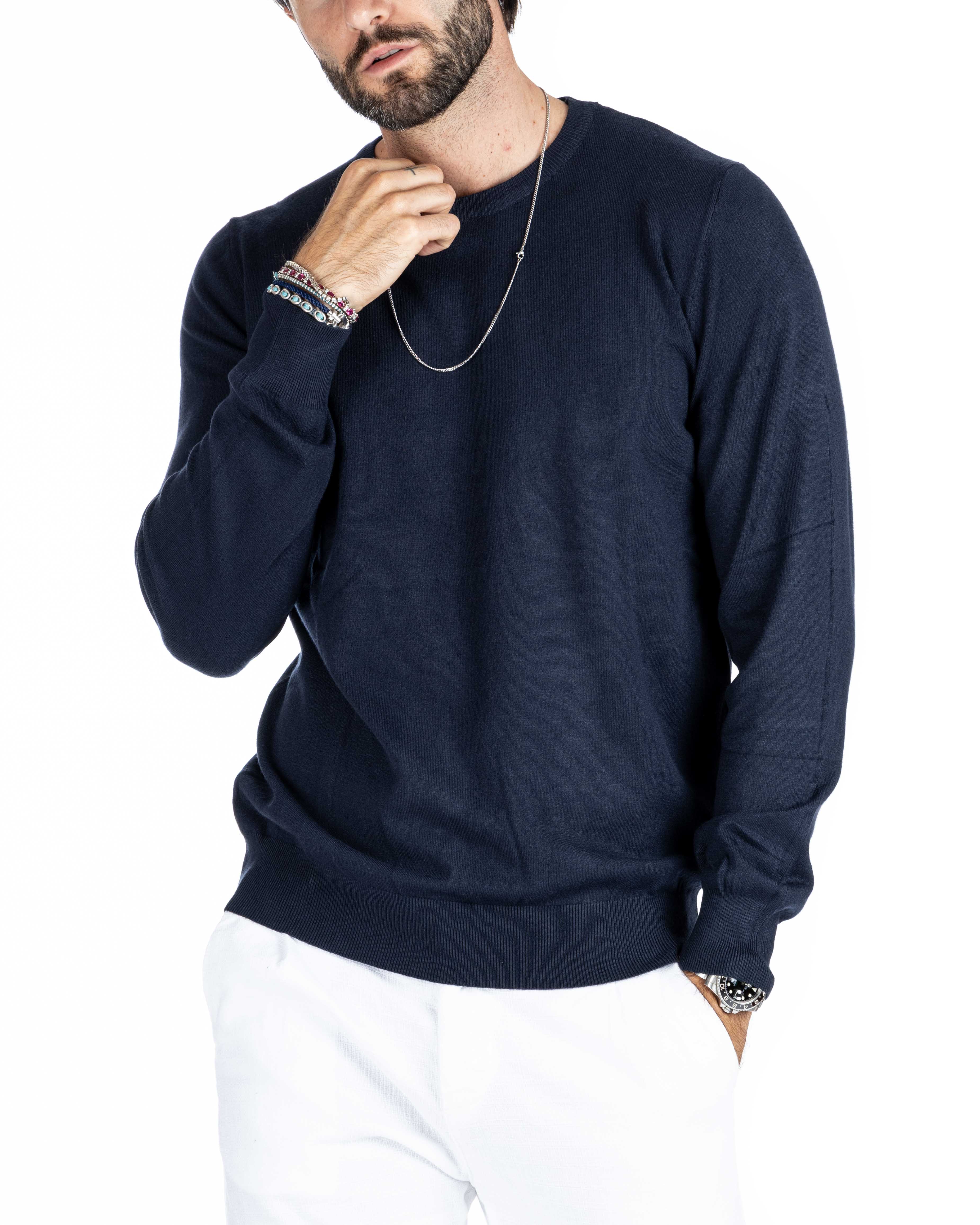 Basic blue crewneck