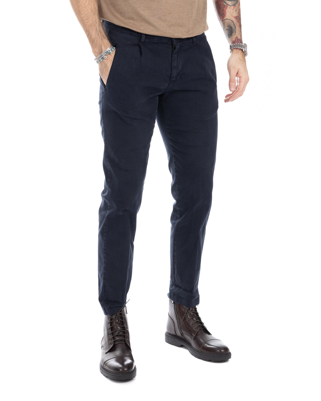 Evans - trousers with blue pleats