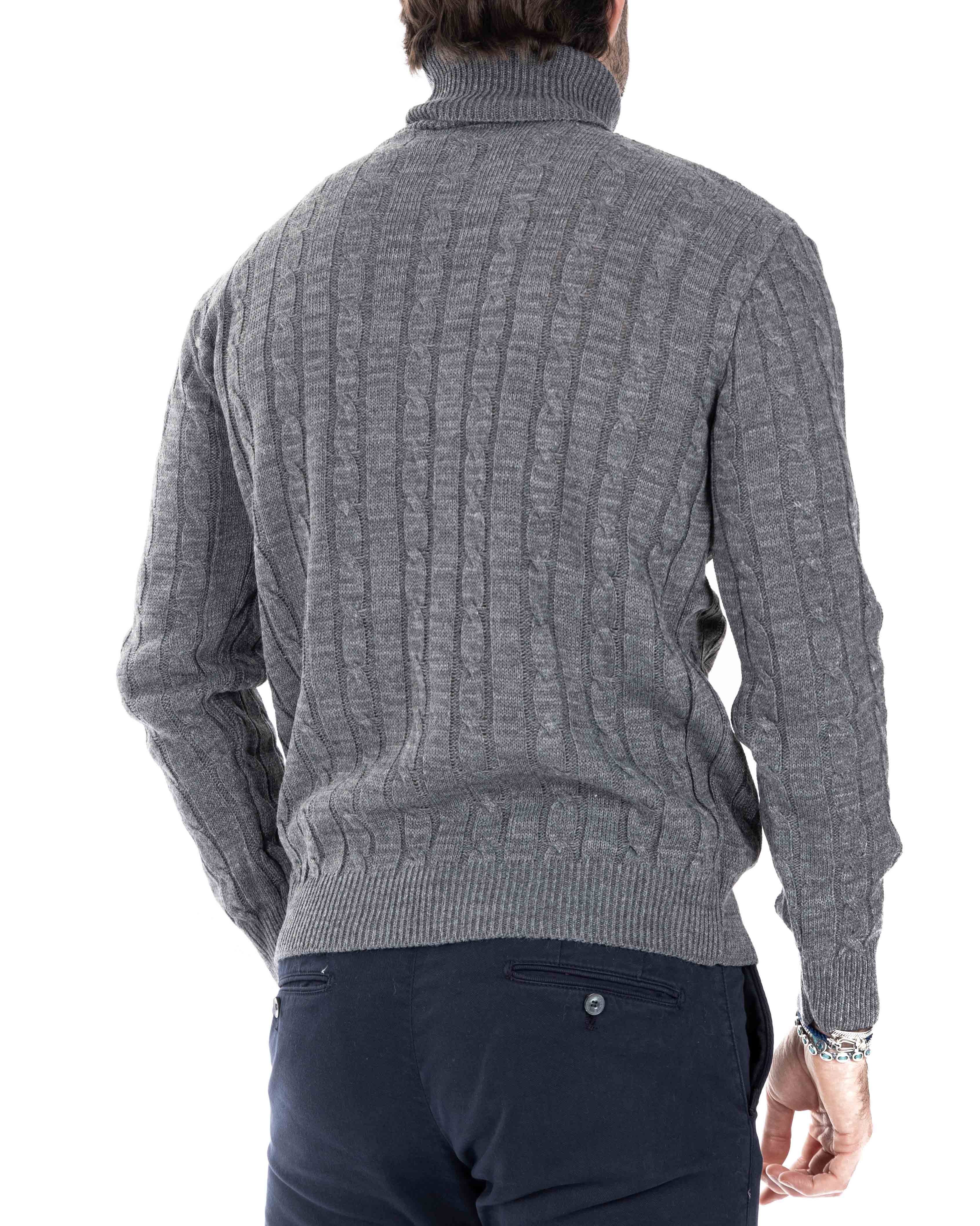 Crovie - gray sweater with turtleneck cables