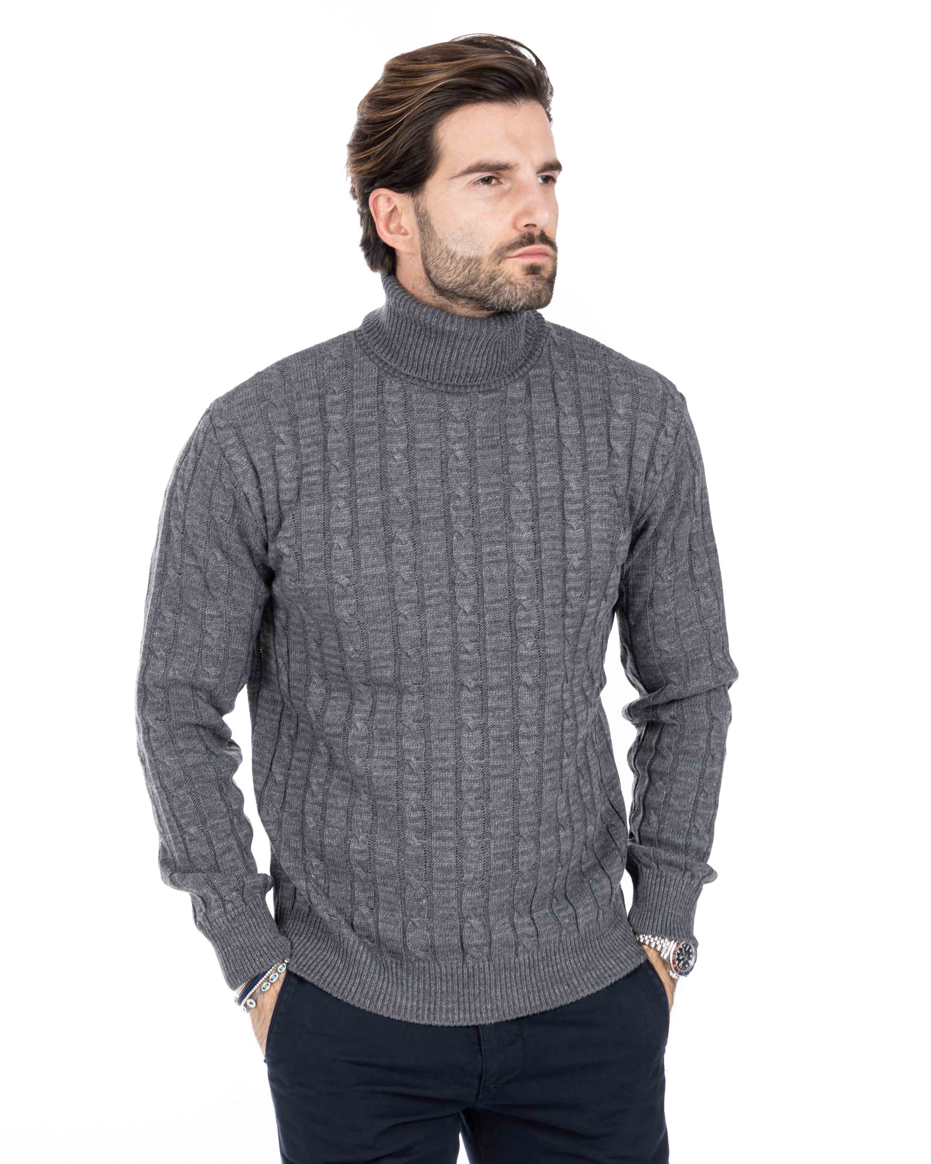 Crovie - gray sweater with turtleneck cables
