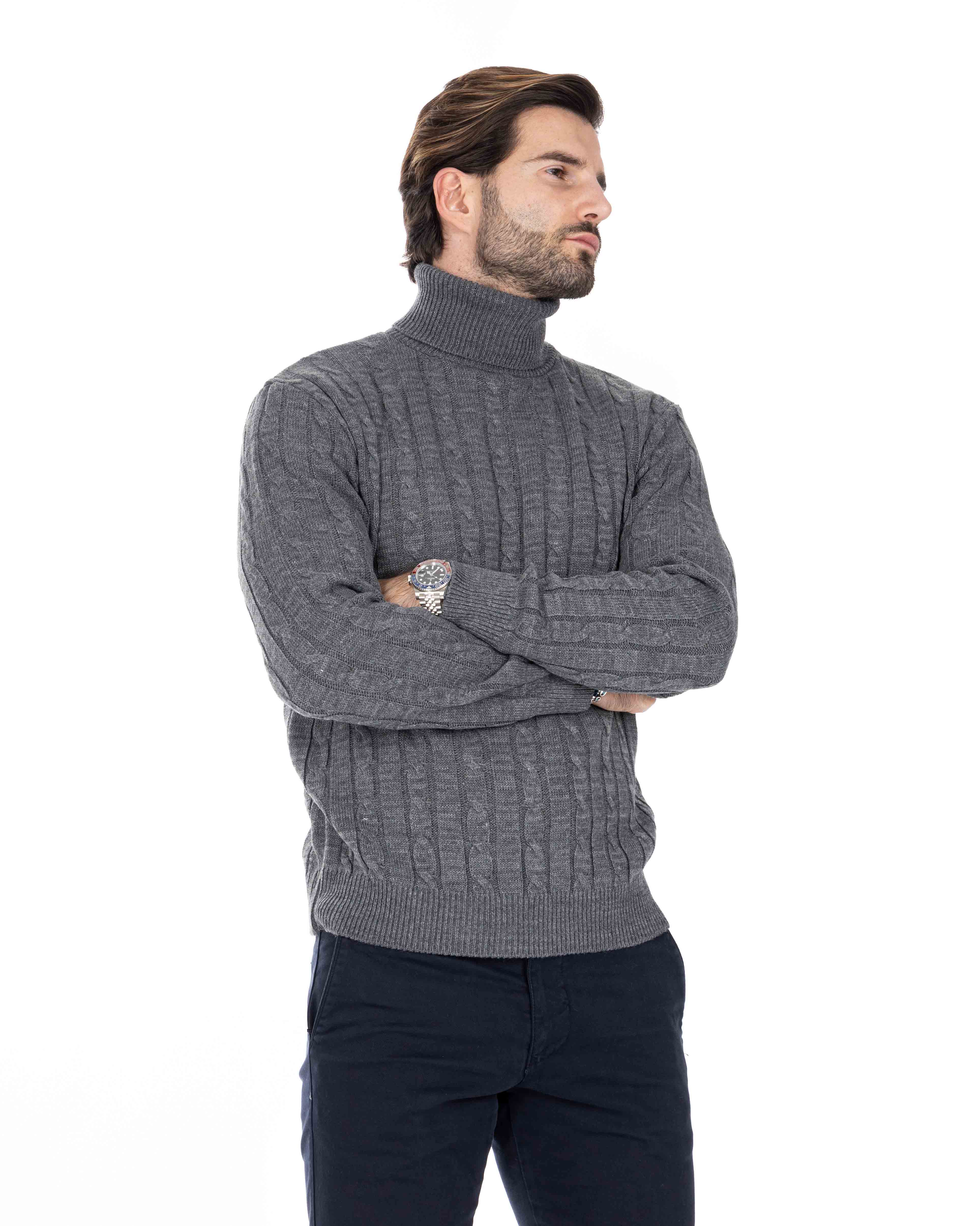 Crovie - gray sweater with turtleneck cables