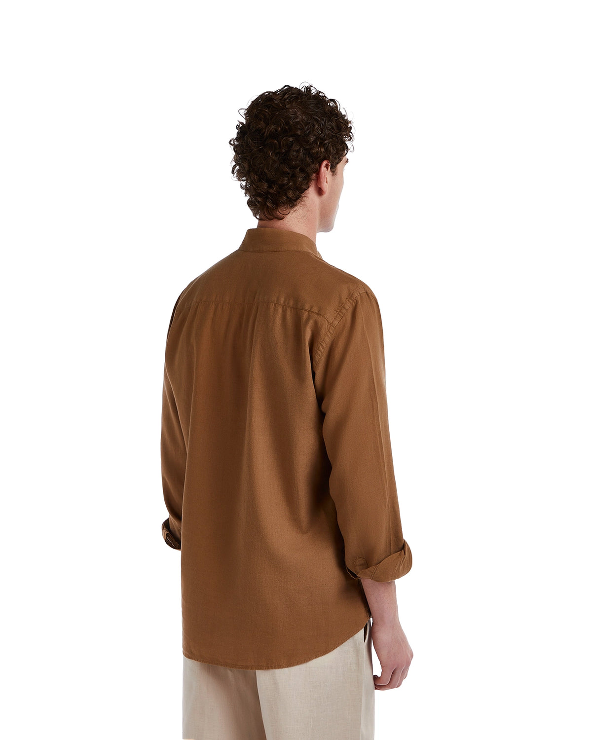 Men's brown long-sleeve shirt in lightweight cotton, featuring a relaxed fit and rolled sleeves for casual stylish wear.