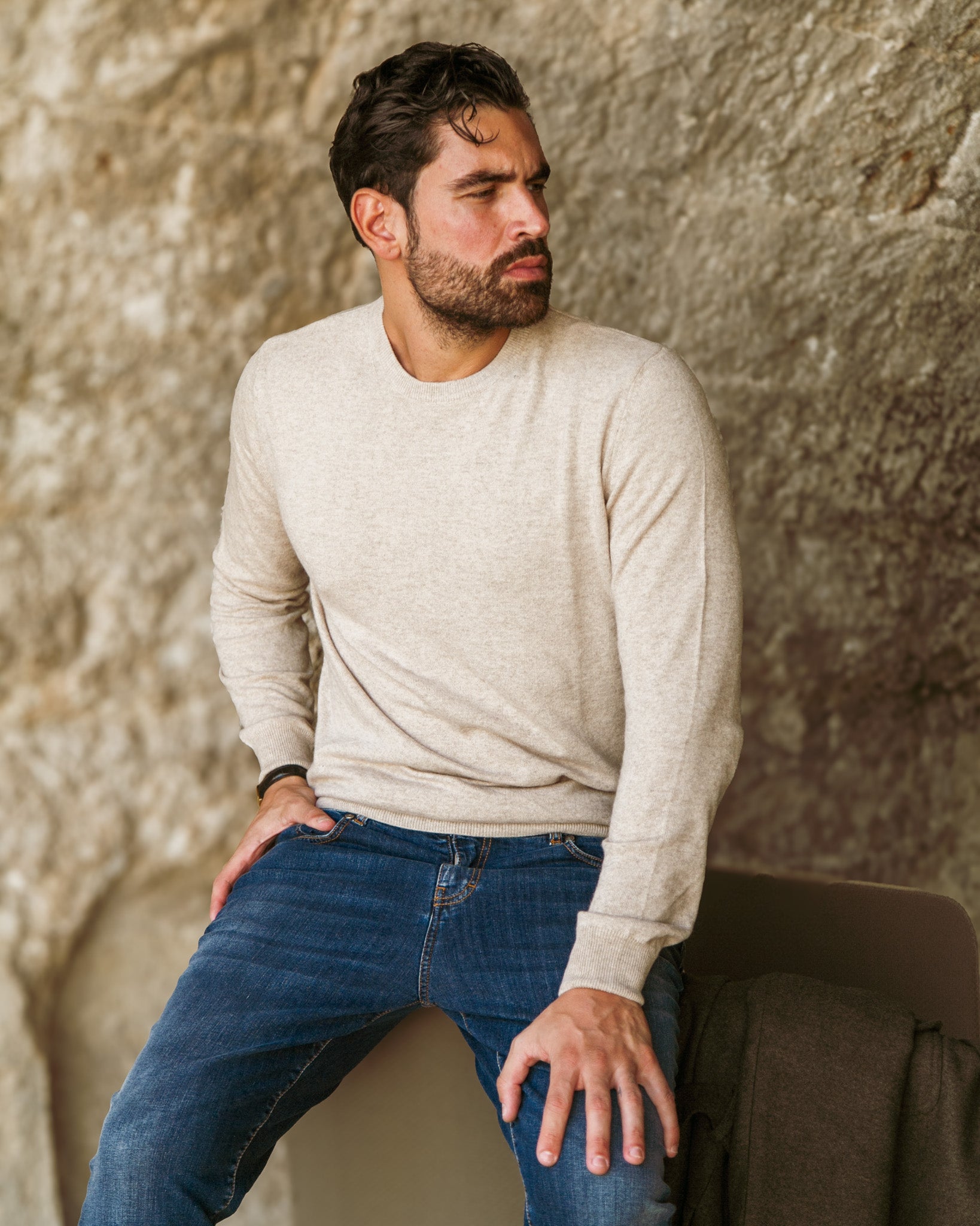 Dustin - beige cashmere blend crew neck sweater