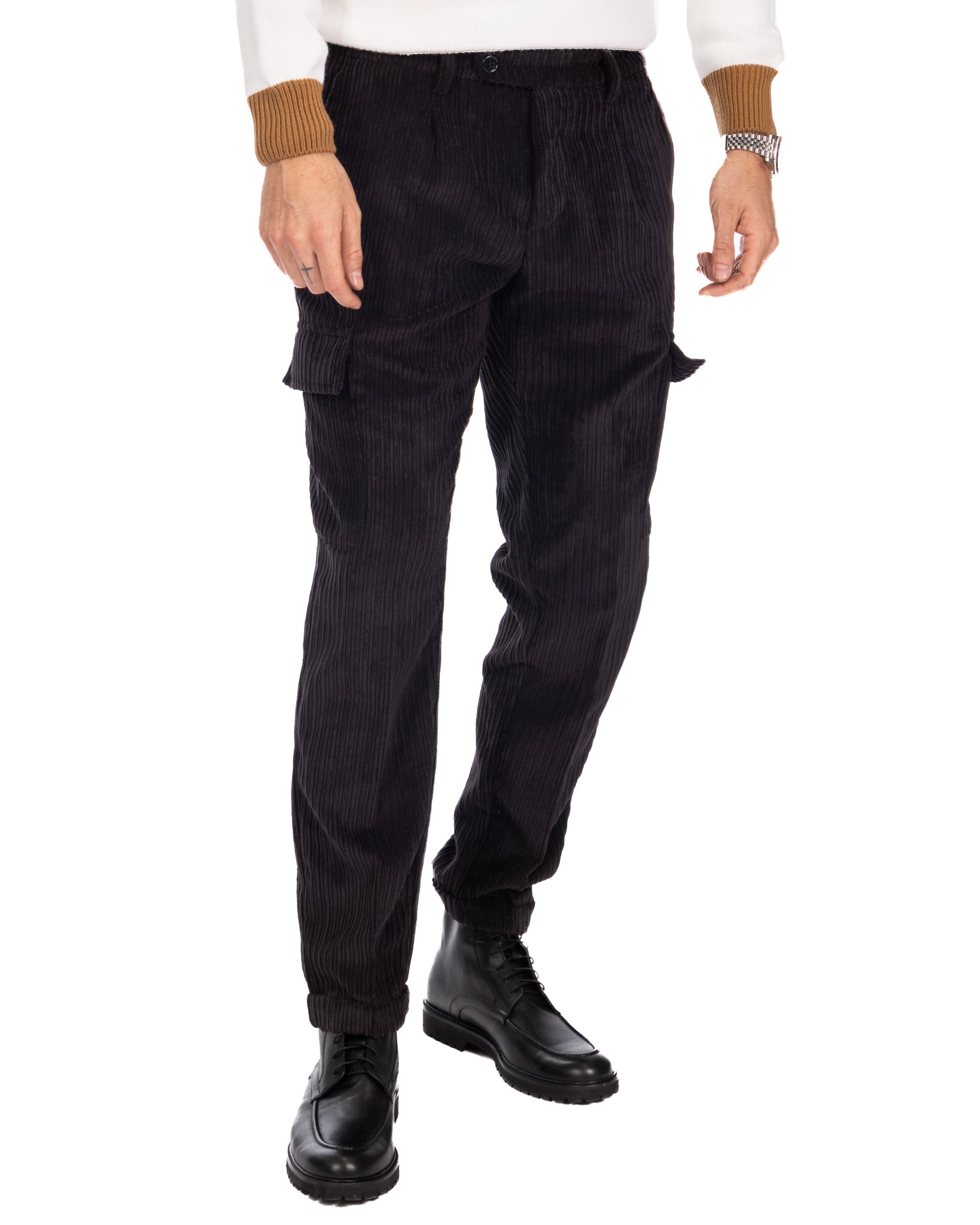 Hamburg - black velvet cargo trousers