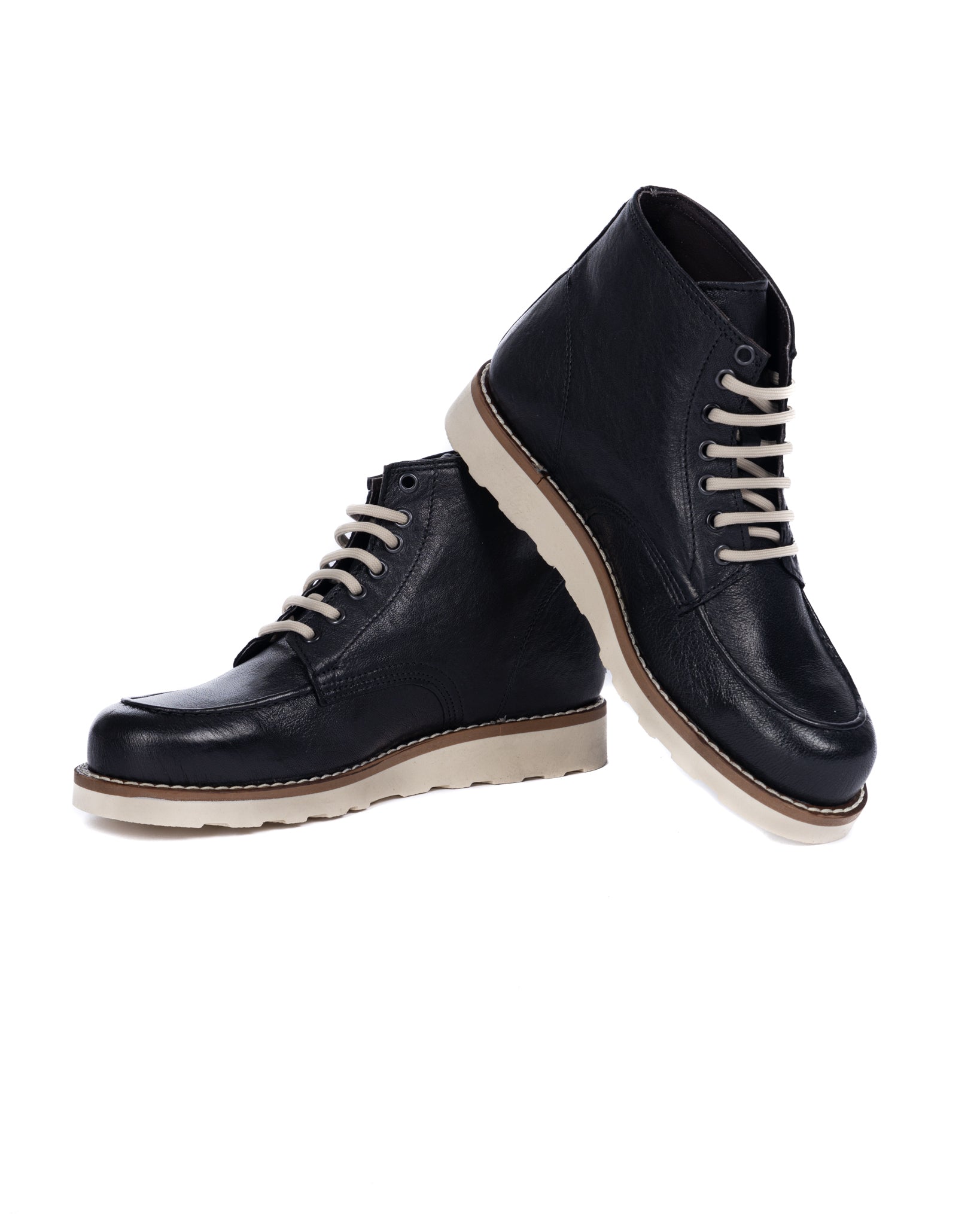 Moon - black leather boot