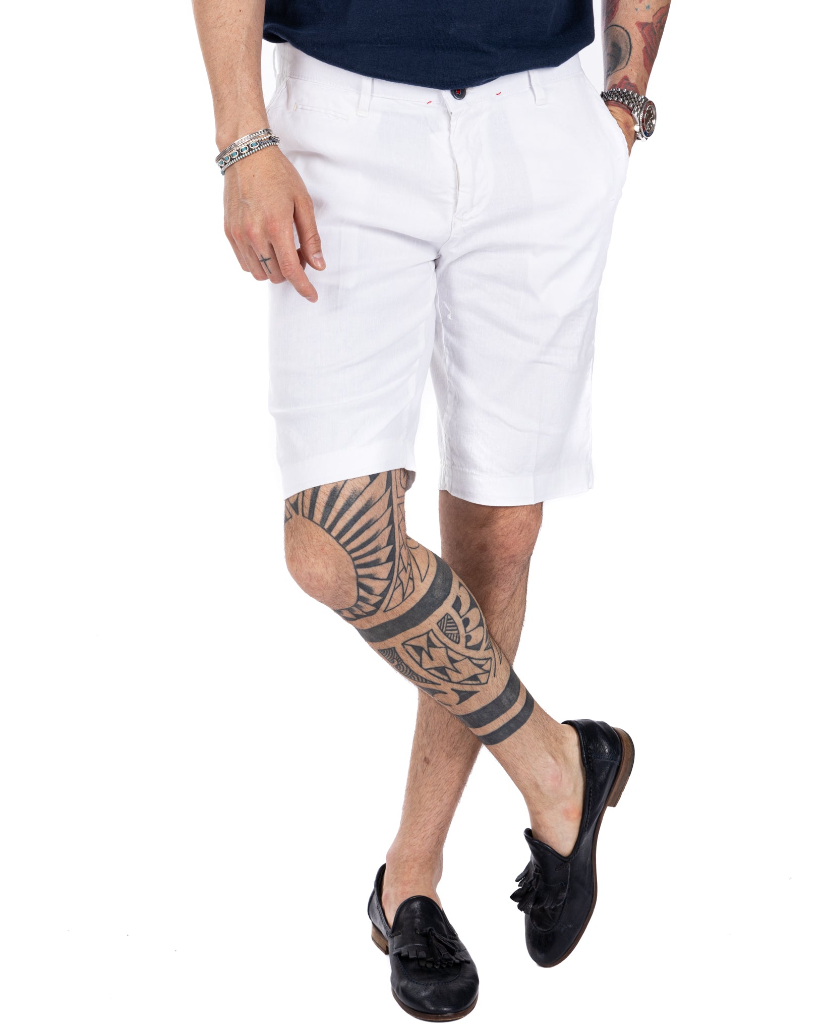 Mustique - white stretch linen Bermuda shorts