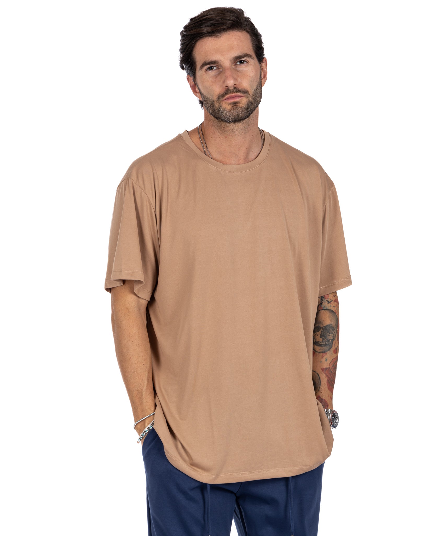 Owen - oversized beige t-shirt