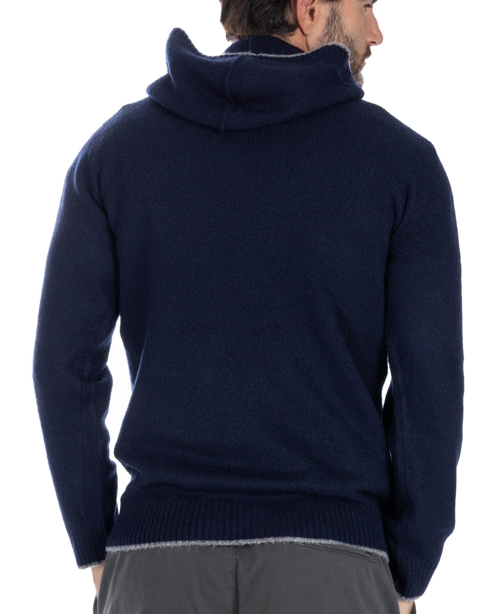 Lynn - blue hooded sweater