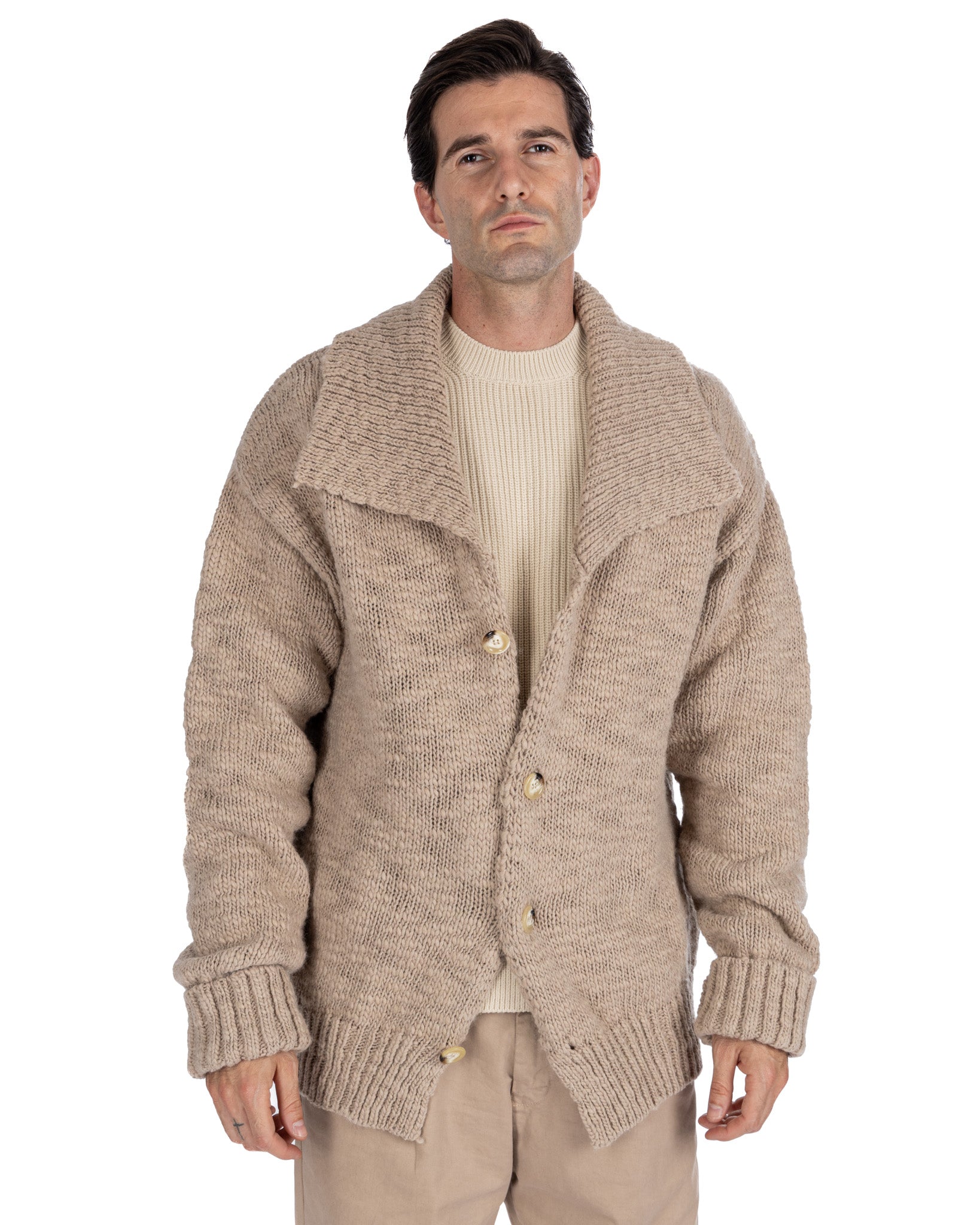 Ethan - beige oversized cardigan