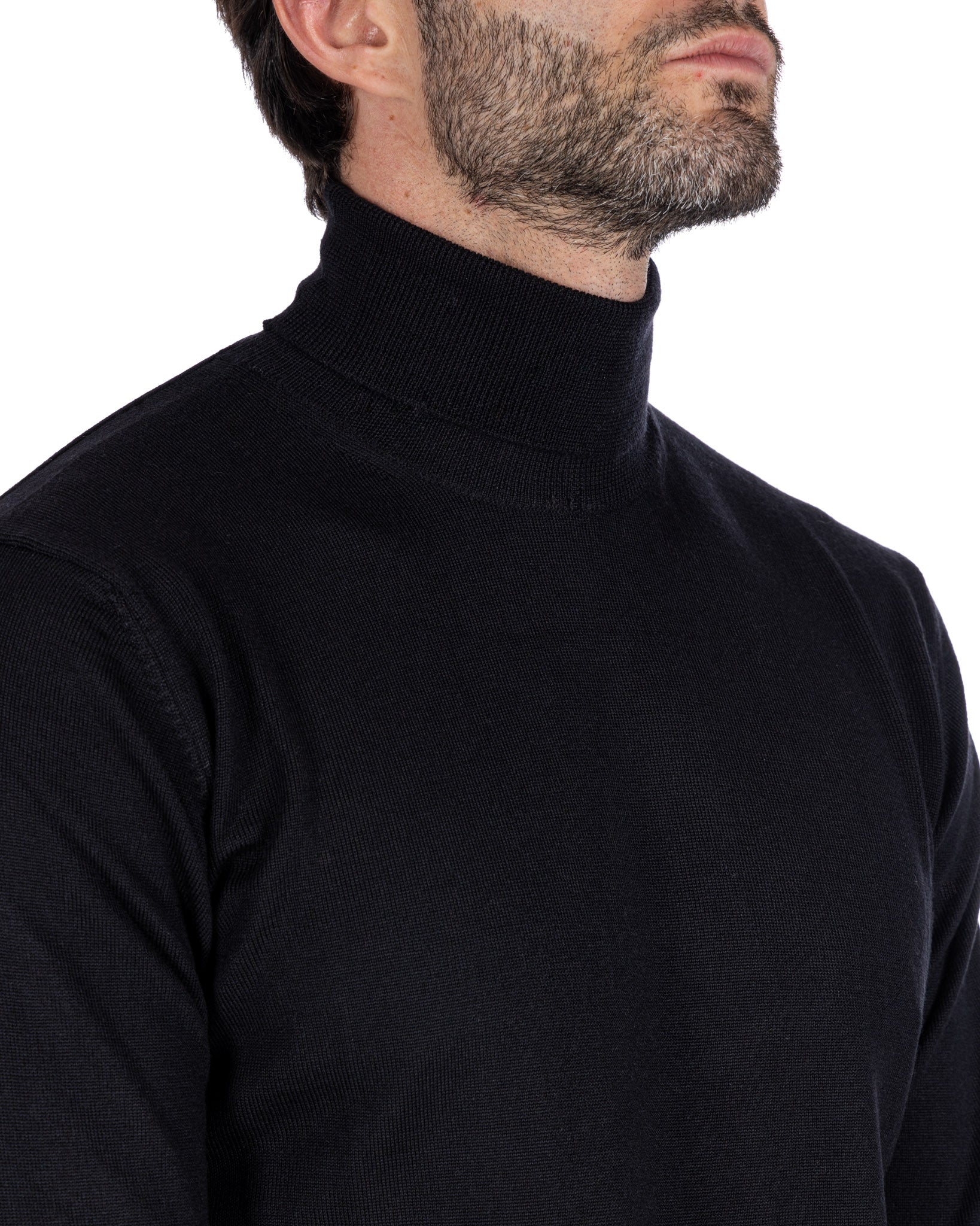 Vietri - black merino wool turtleneck