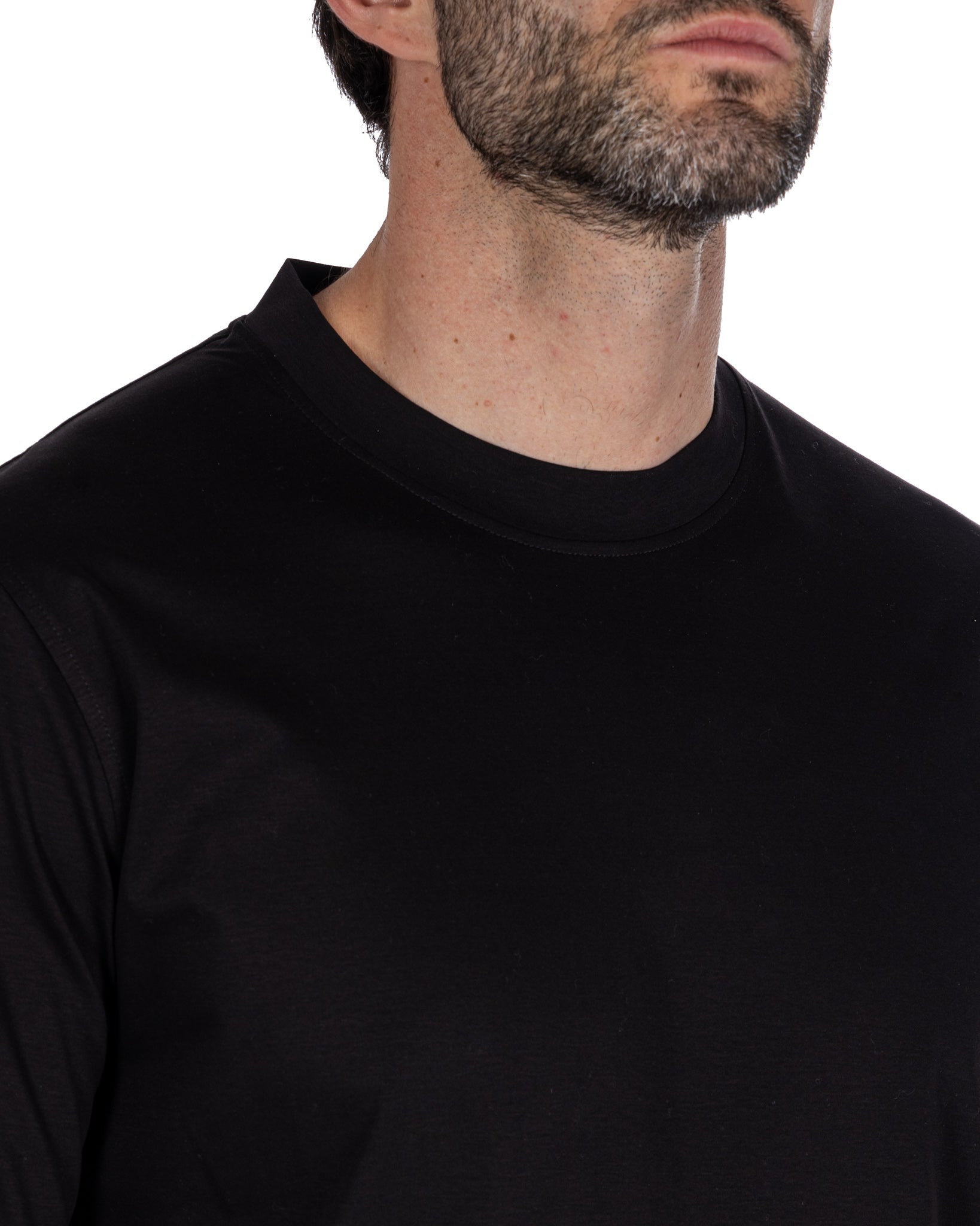 Nimega - black long sleeve cotton t-shirt