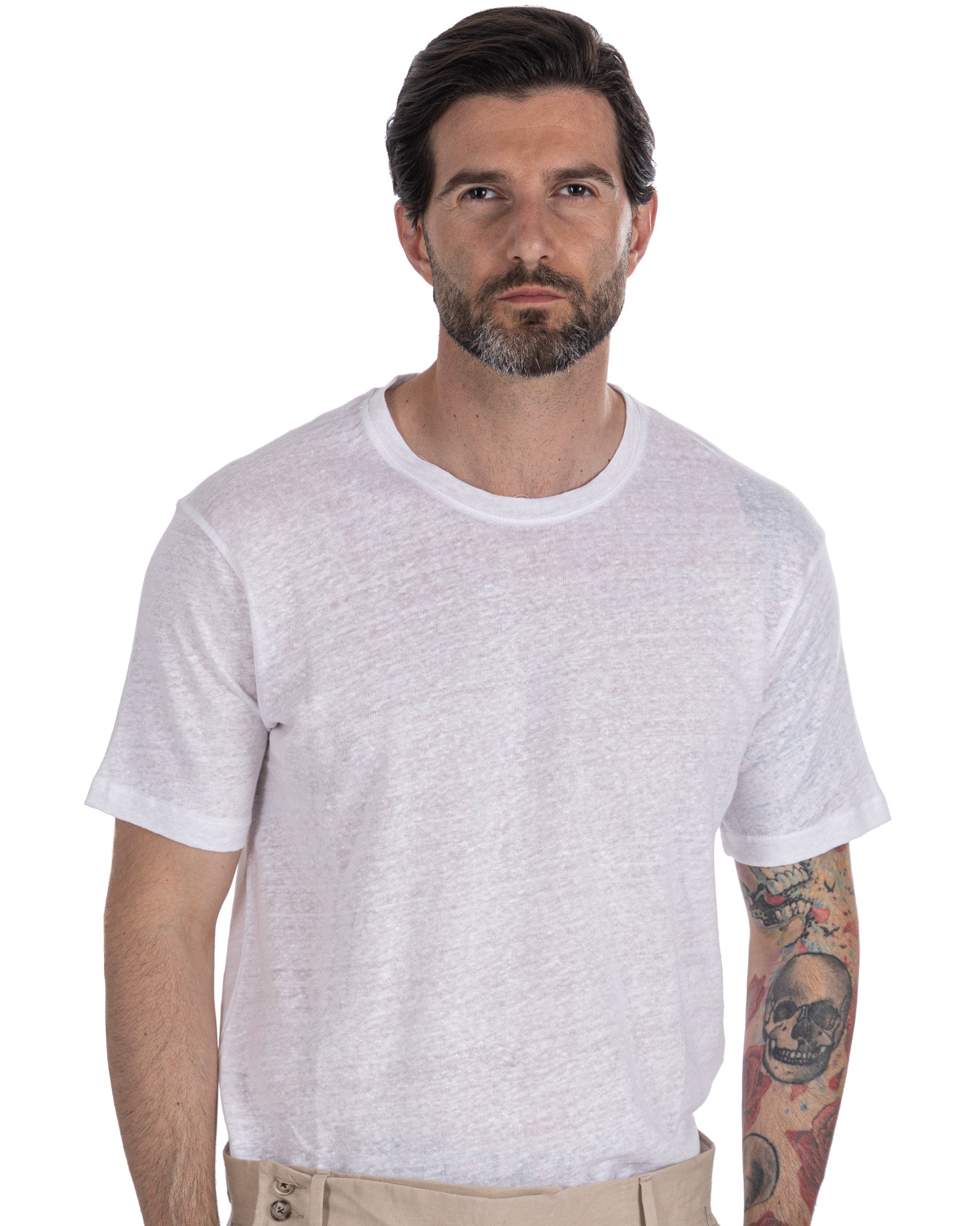 Felix - white linen oversized t-shirt