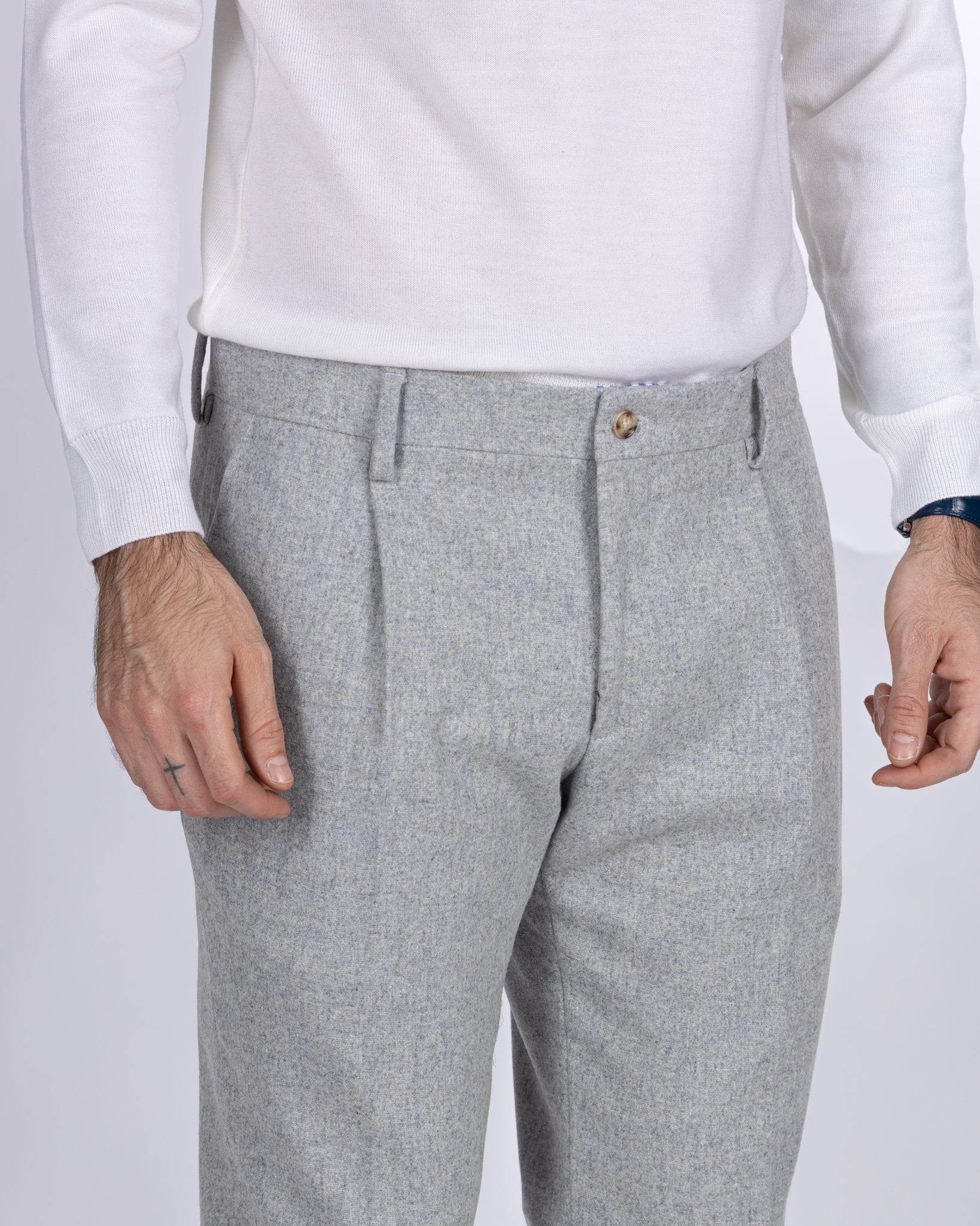 Pantalon de groupe Leica en flanelle grise
