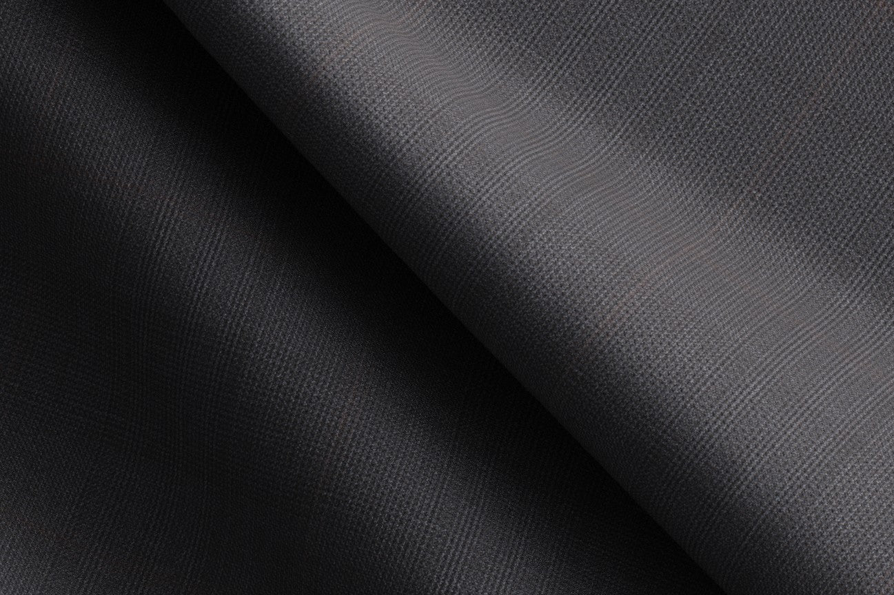 Loro Piana gray 150s wool tailored suit