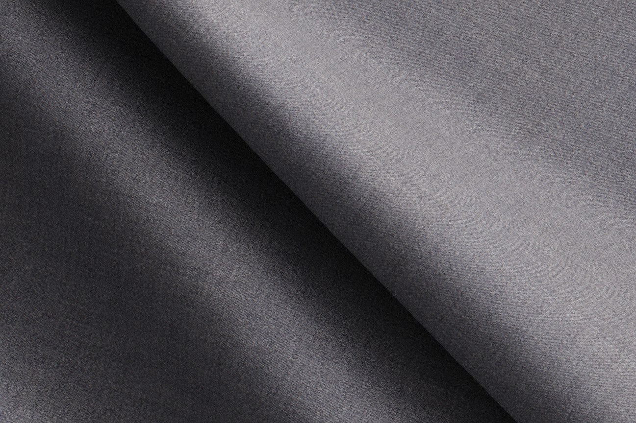 Gilet en laine et soie gris des années 150 sur mesure Caccioppoli