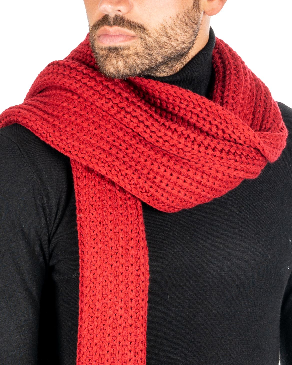 HEAVY RED SCARF WITH KNIT MOTIF