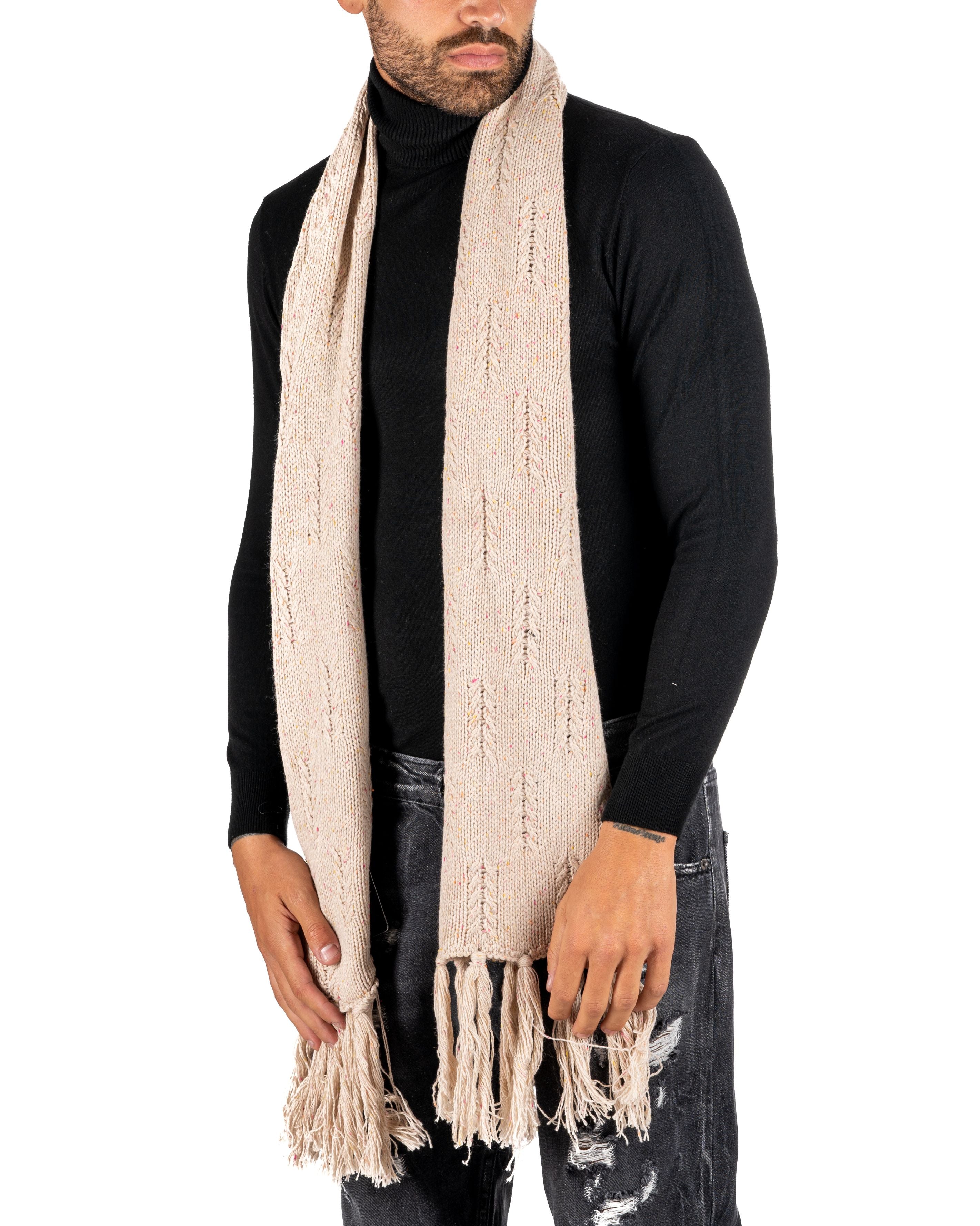 HEAVY WHITE SCARF WITH MULTICOLORED MICRO PATTERN FRINGES