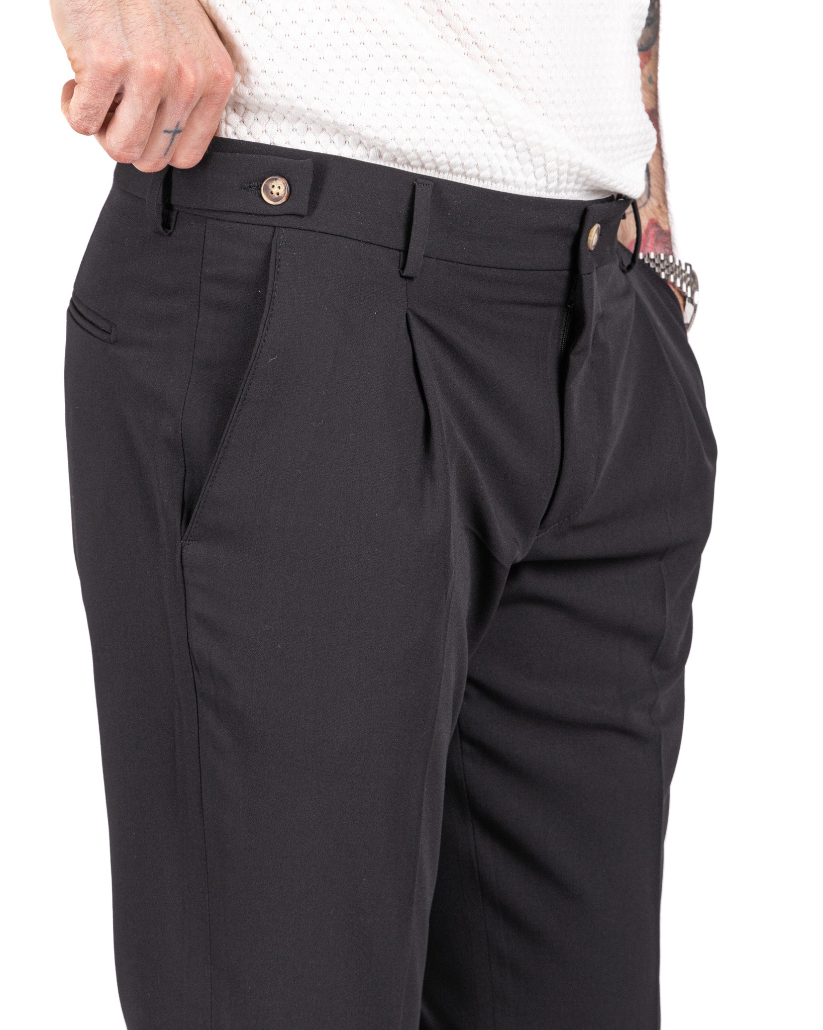 Milan - black basic trousers