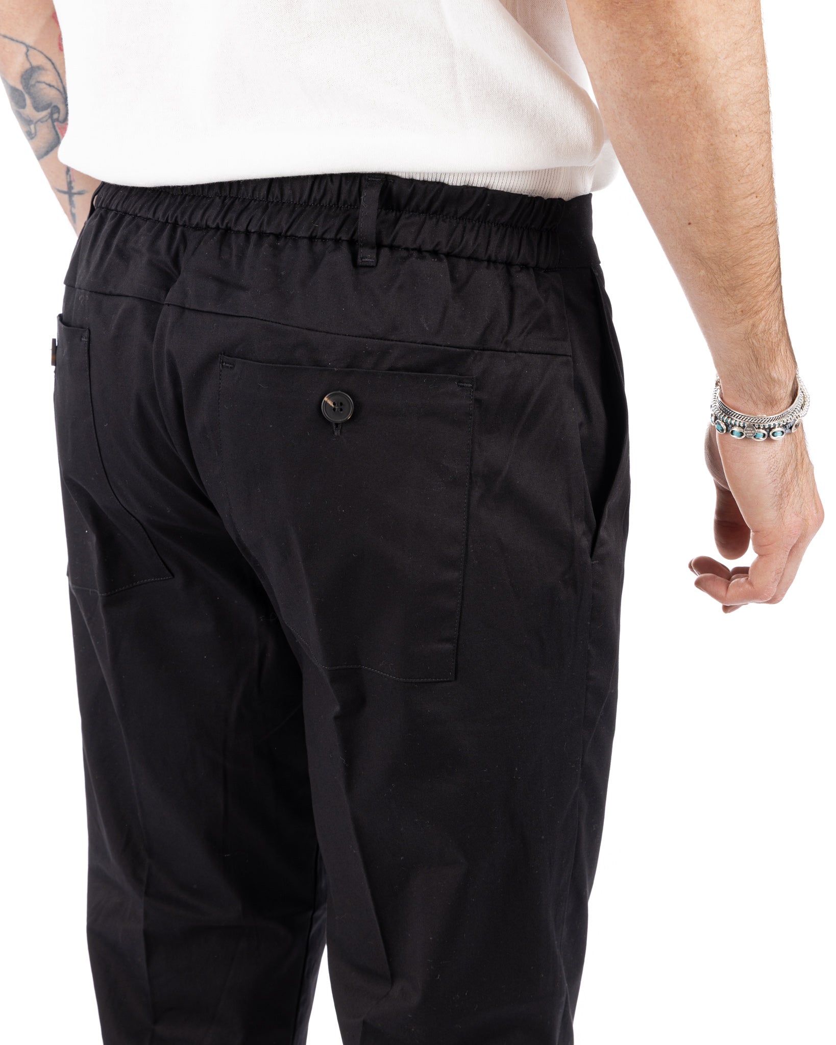 Elder - black capri trousers in summer cotton