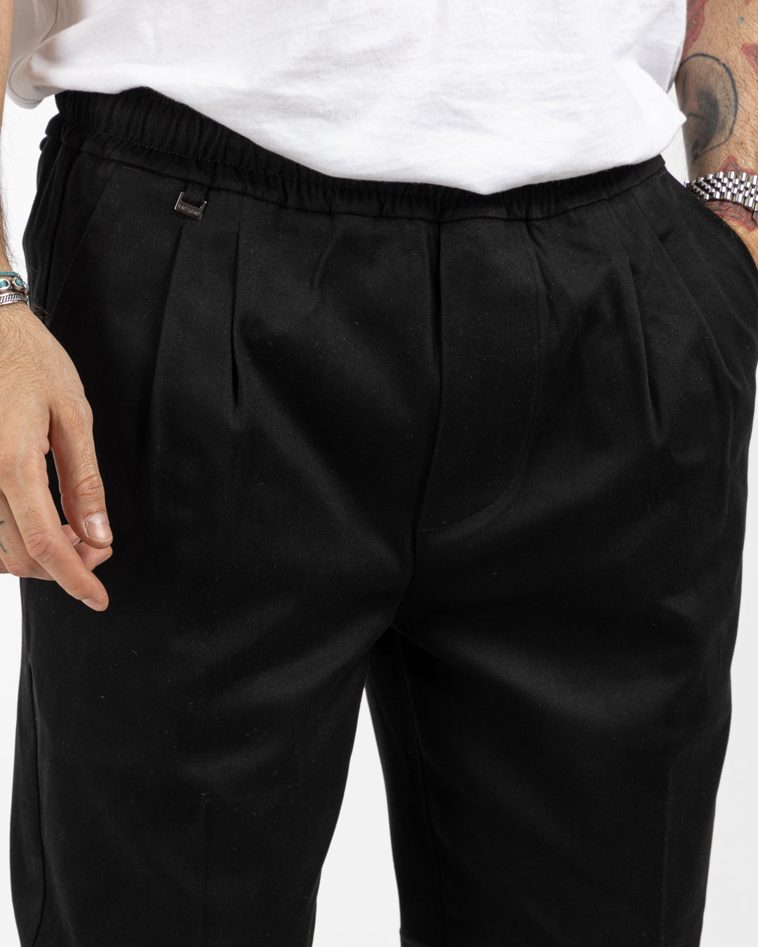 Larry - black cotton trousers